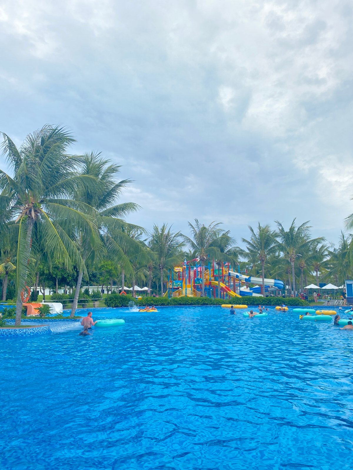 Swimming pool activity observed at Cam Lam water park