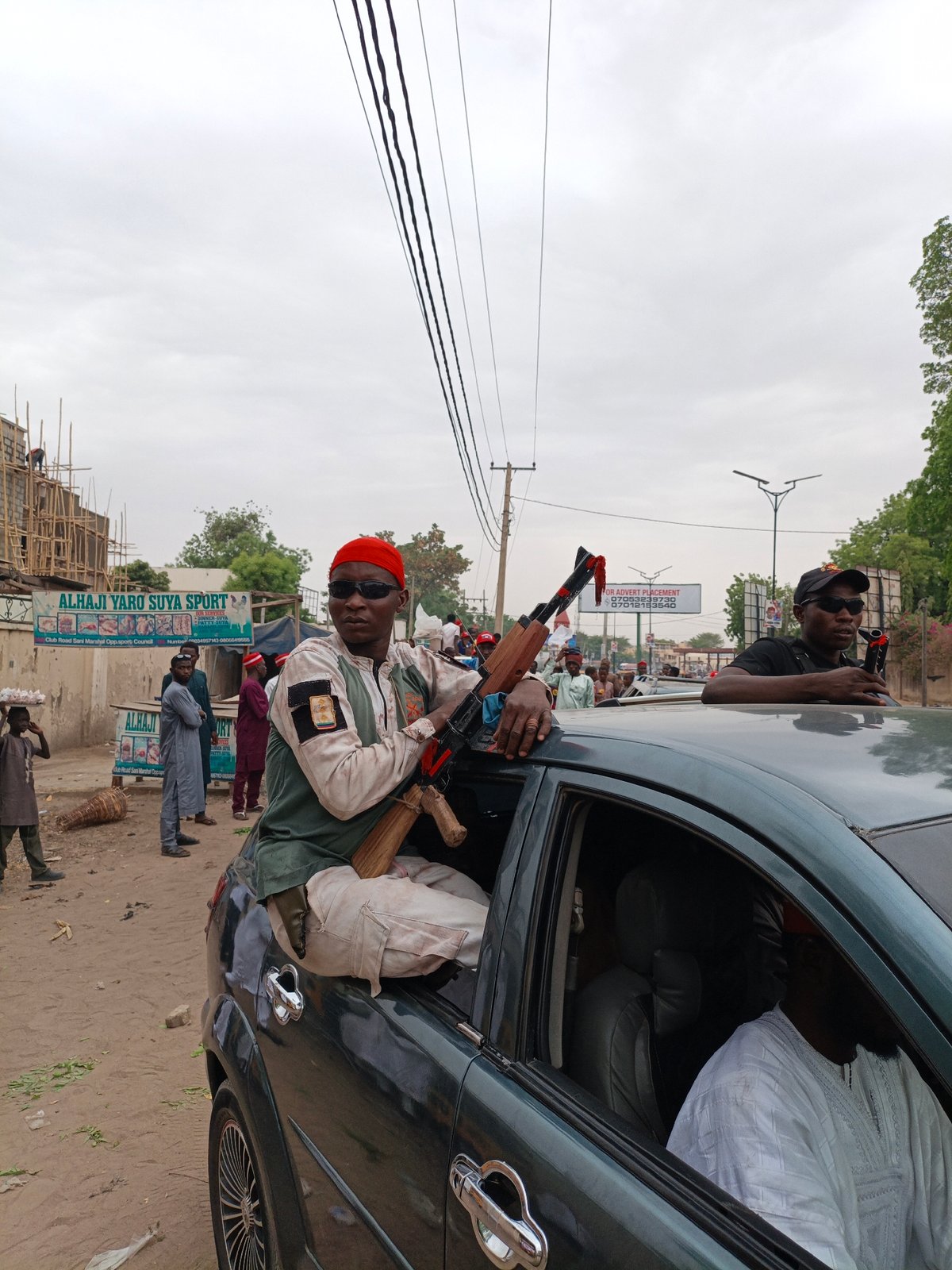 Armed men spotted in vehicle in Giginyu, Nigeria