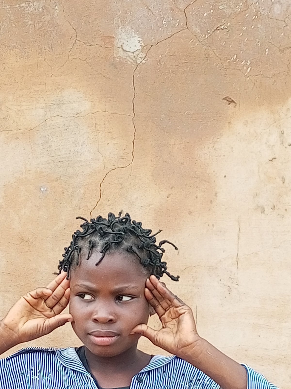 Everyday life in a Tempure, Nigeria neighborhood
