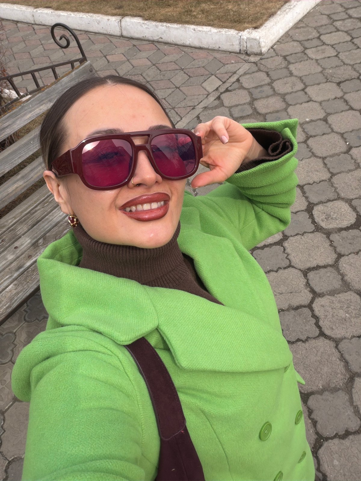 Morning scenes captured across Krasnoyarsk featuring woman, corgi, urban landmarks