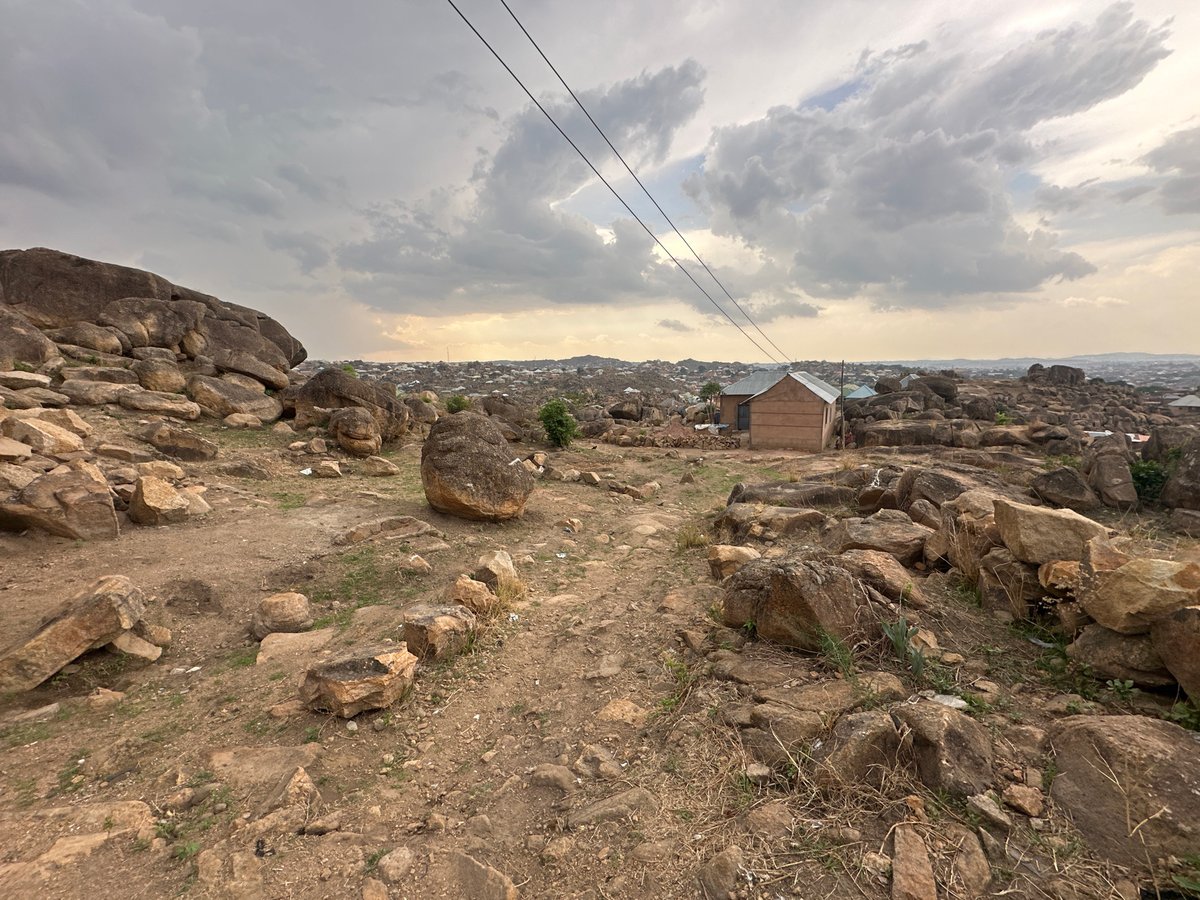 Witnesses document rocky terrain and rural life in Jos, Nigeria