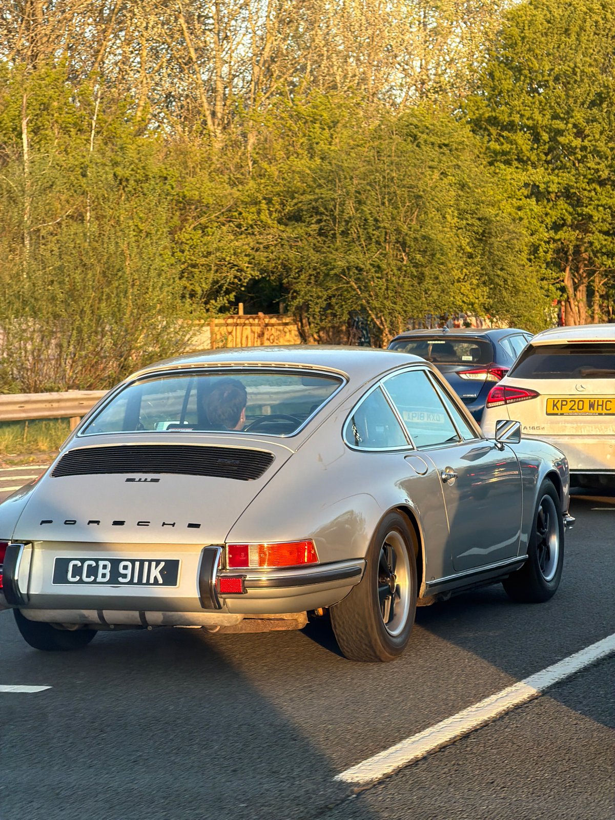 Grey Porsche 911 spotted on London motorway