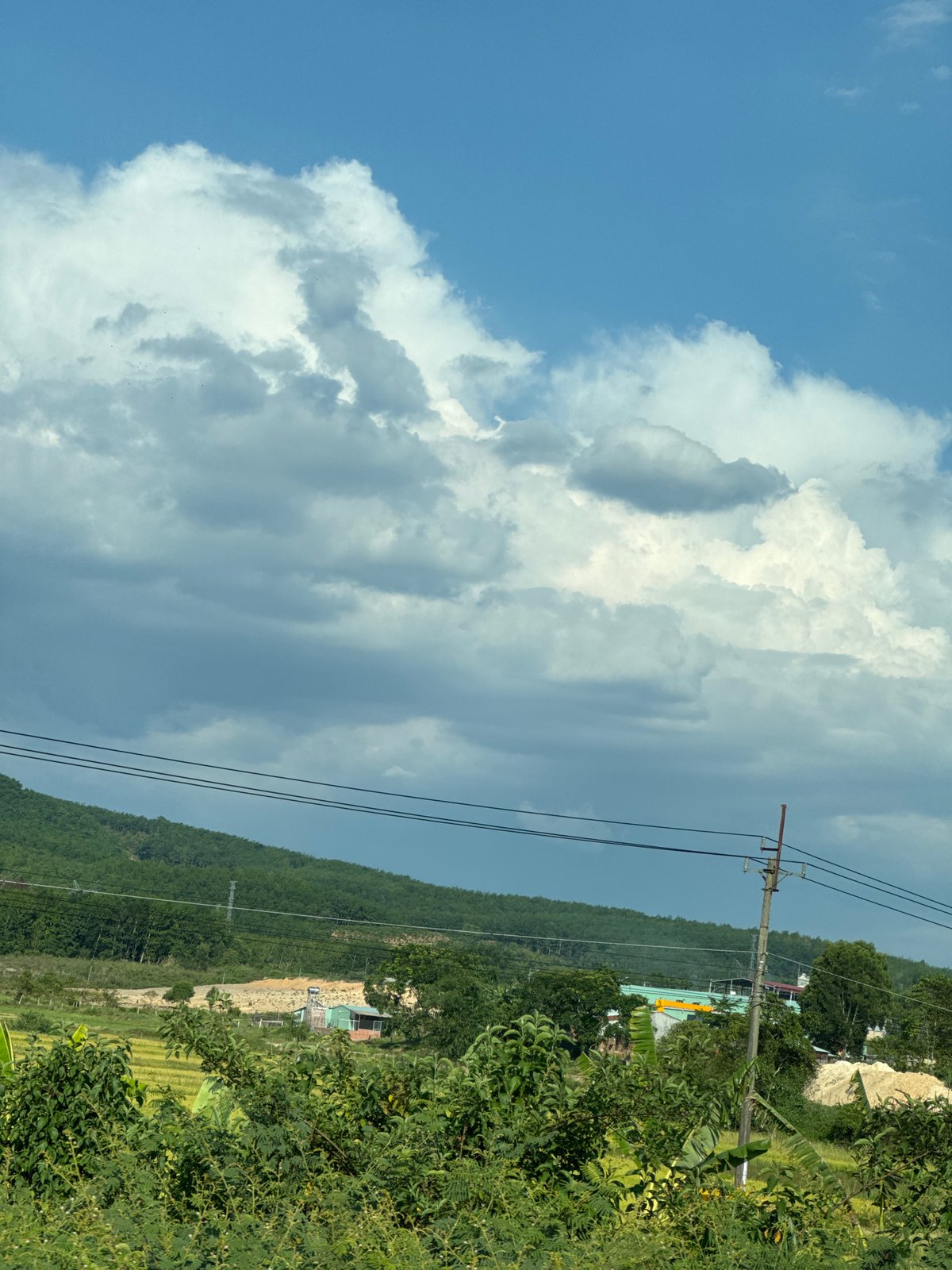Morning landscape documented in Vietnam's mountainous Đăk regions