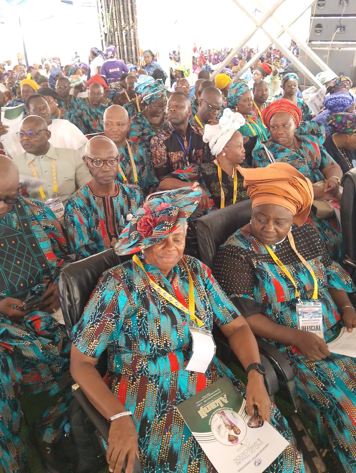 Community ceremony and market activity in Dushepe, Nigeria