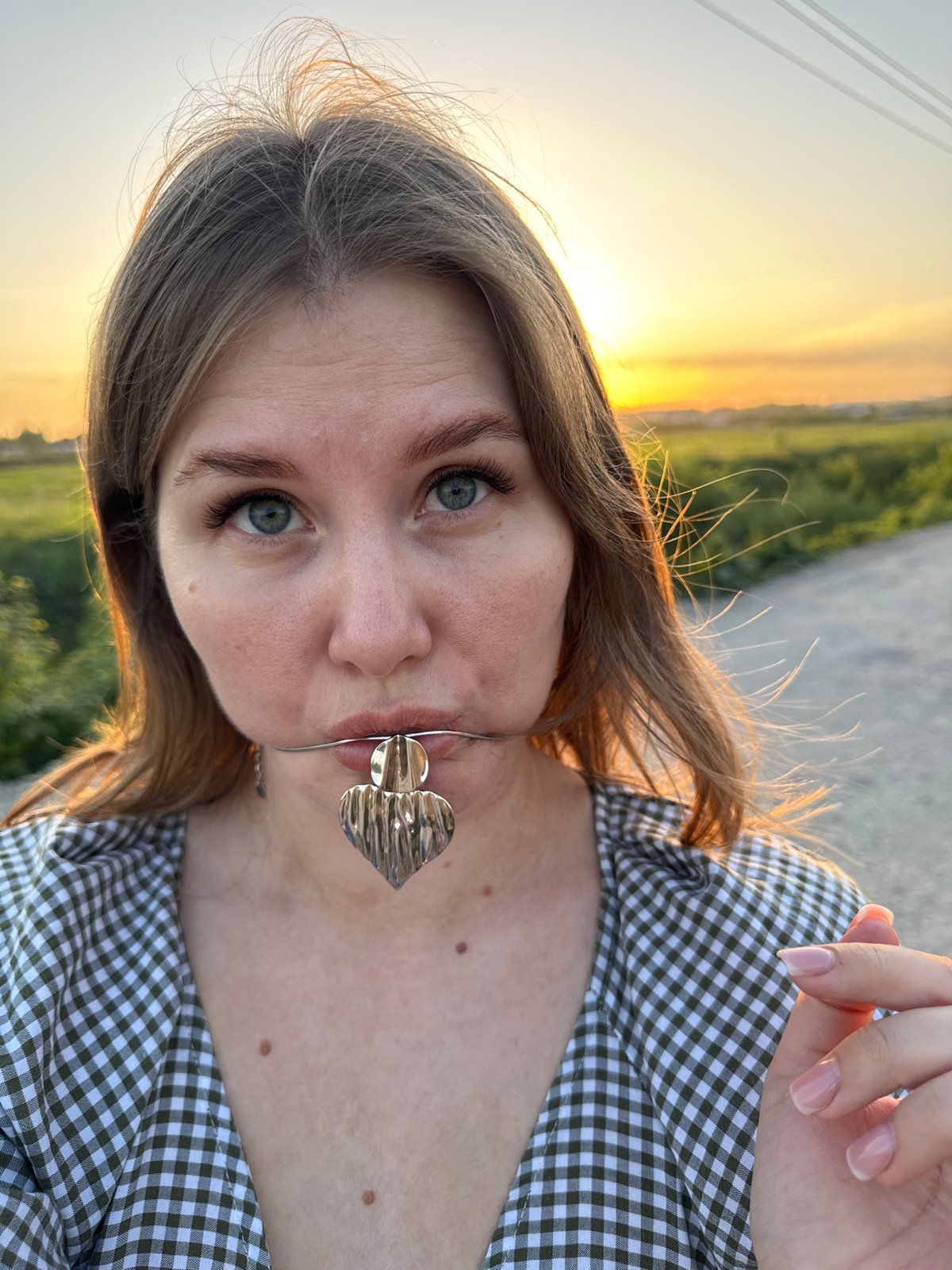 Sunset Photography Session Captured in Rural Russian Town