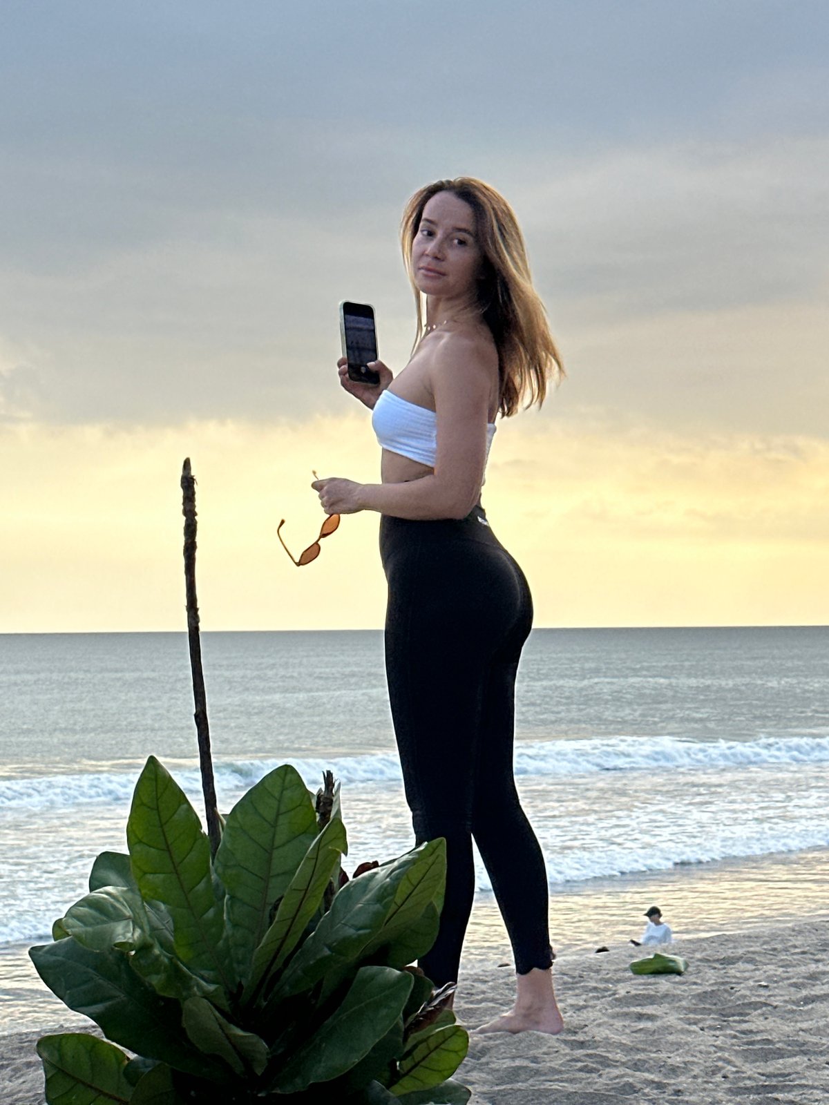 Beach day in North Kuta mixes surf, family time, and celebrations