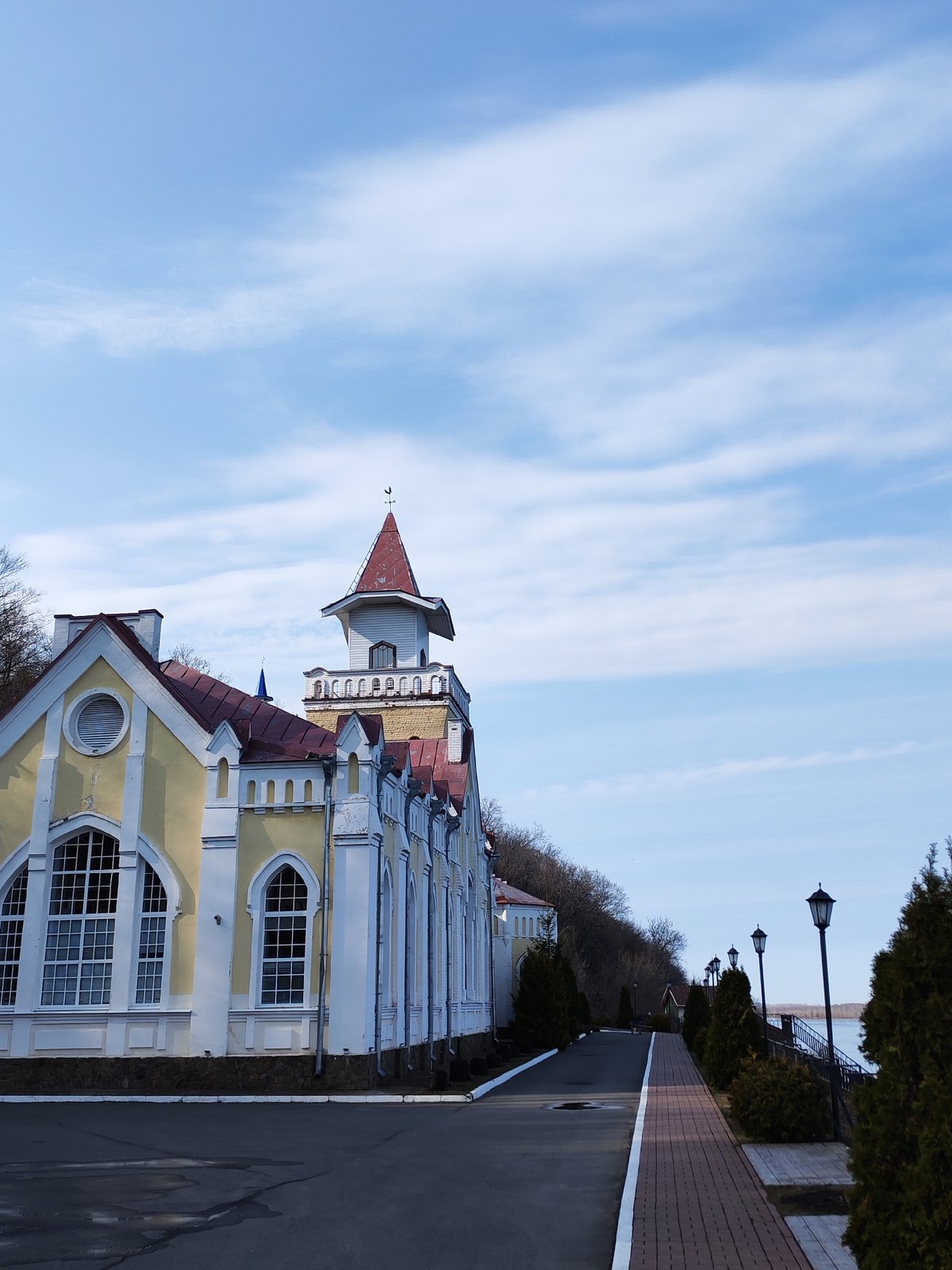 Tourist documents walking tour of Sarapul, Russia riverside attractions