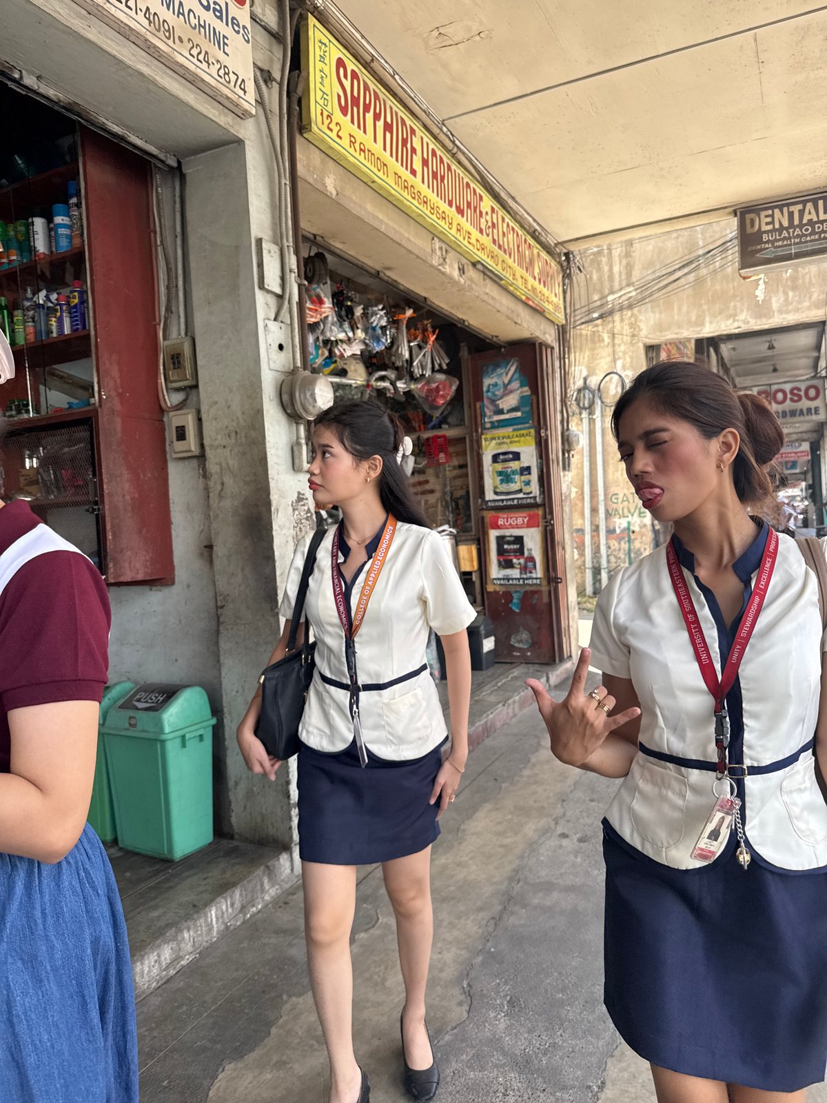Witness documents everyday street life in Davao City Philippines