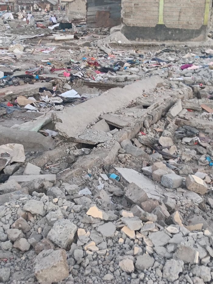Witnesses document extensive debris field in Nairobi