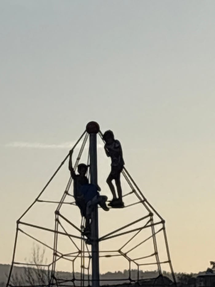 Sunday morning park life documented across Mexico City