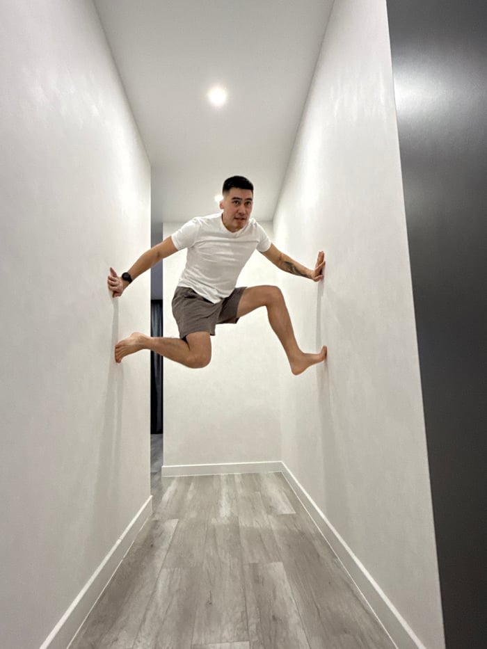 Couple shares intimate morning routine in Kazan apartment