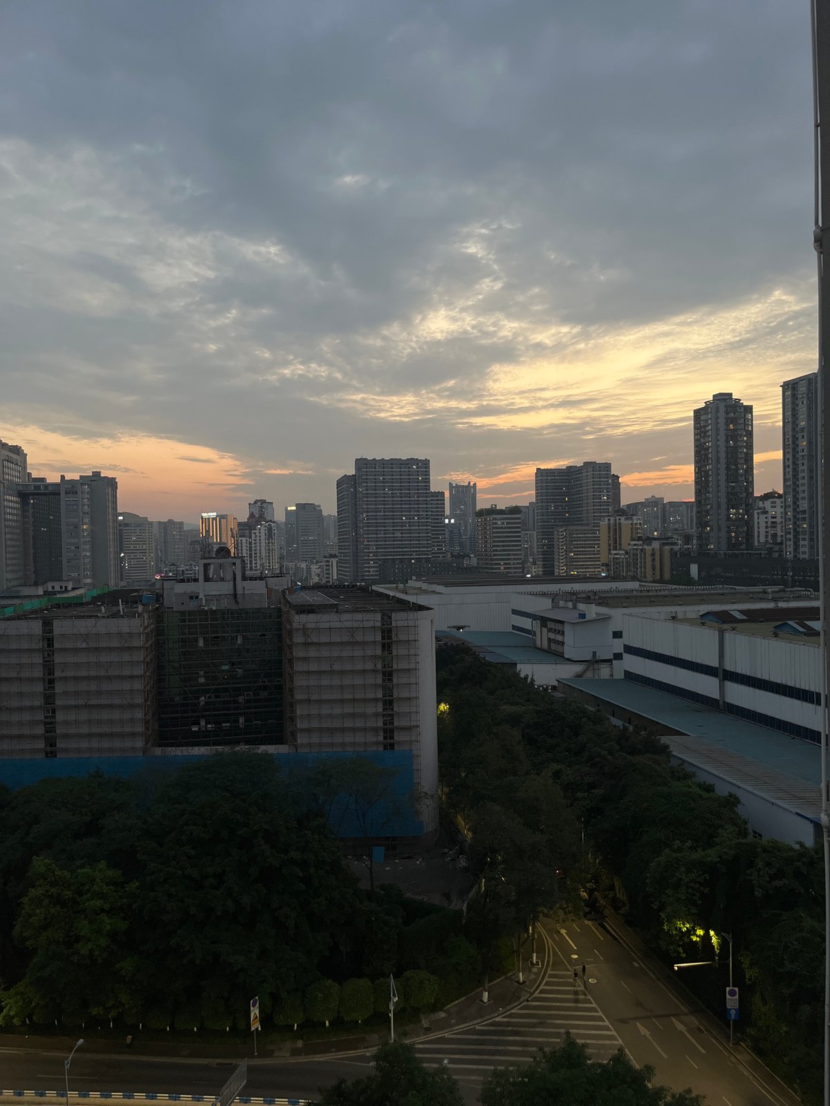 Twilight captures dense urban landscape in Jiulongpo District