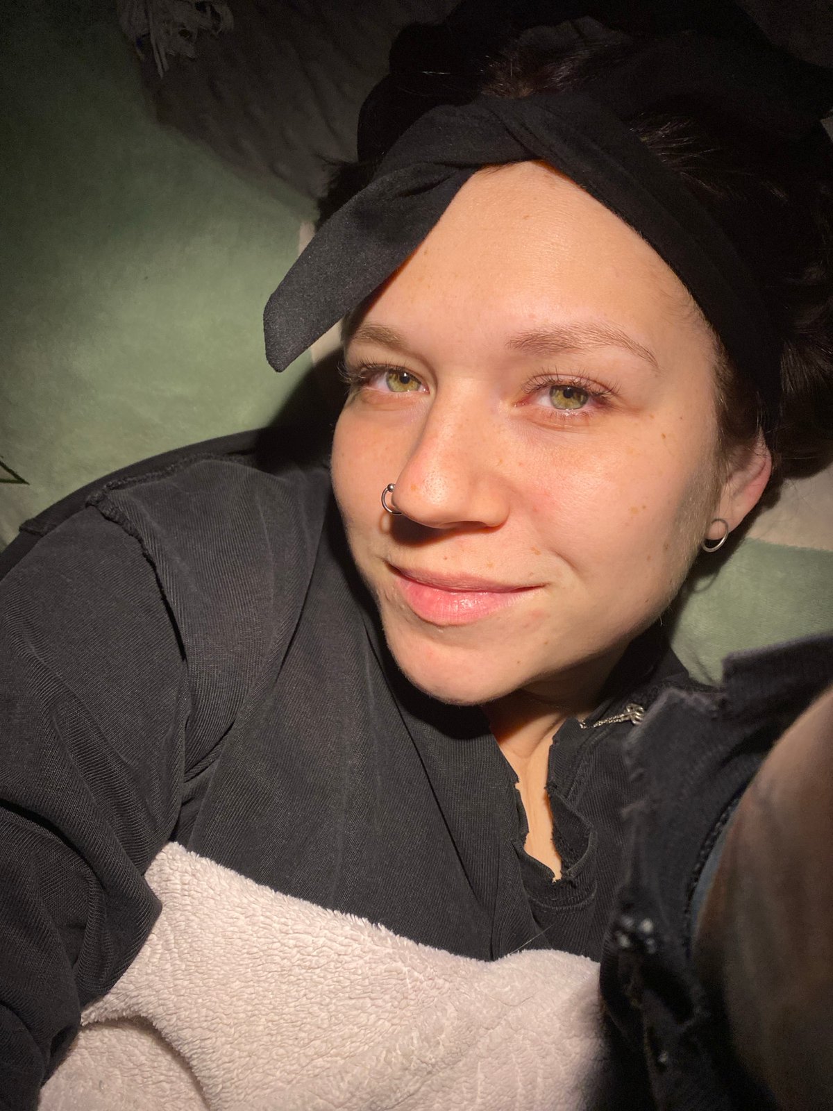 Evening portrait session with cat captured in Chaikovsky