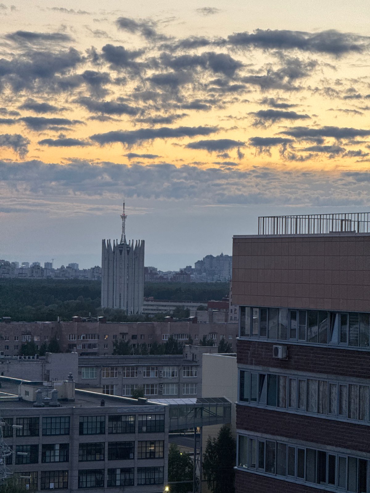 Personal moments documented across Russian urban setting during evening hours
