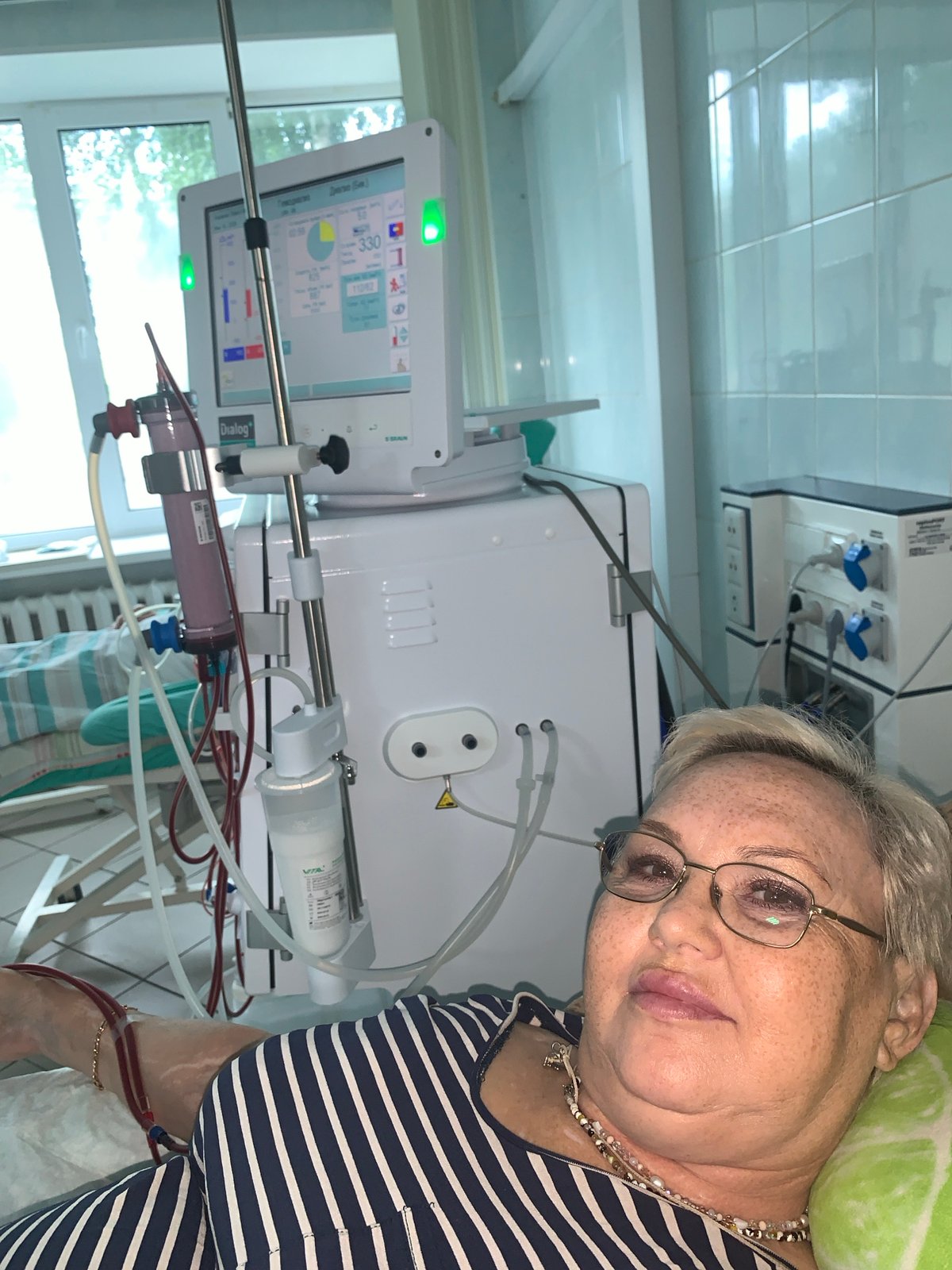 Dialysis visit at a Chaikovsky hospital, June night