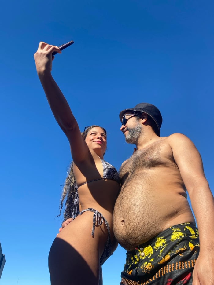 Rooftop pool gathering captured in Buenos Aires afternoon