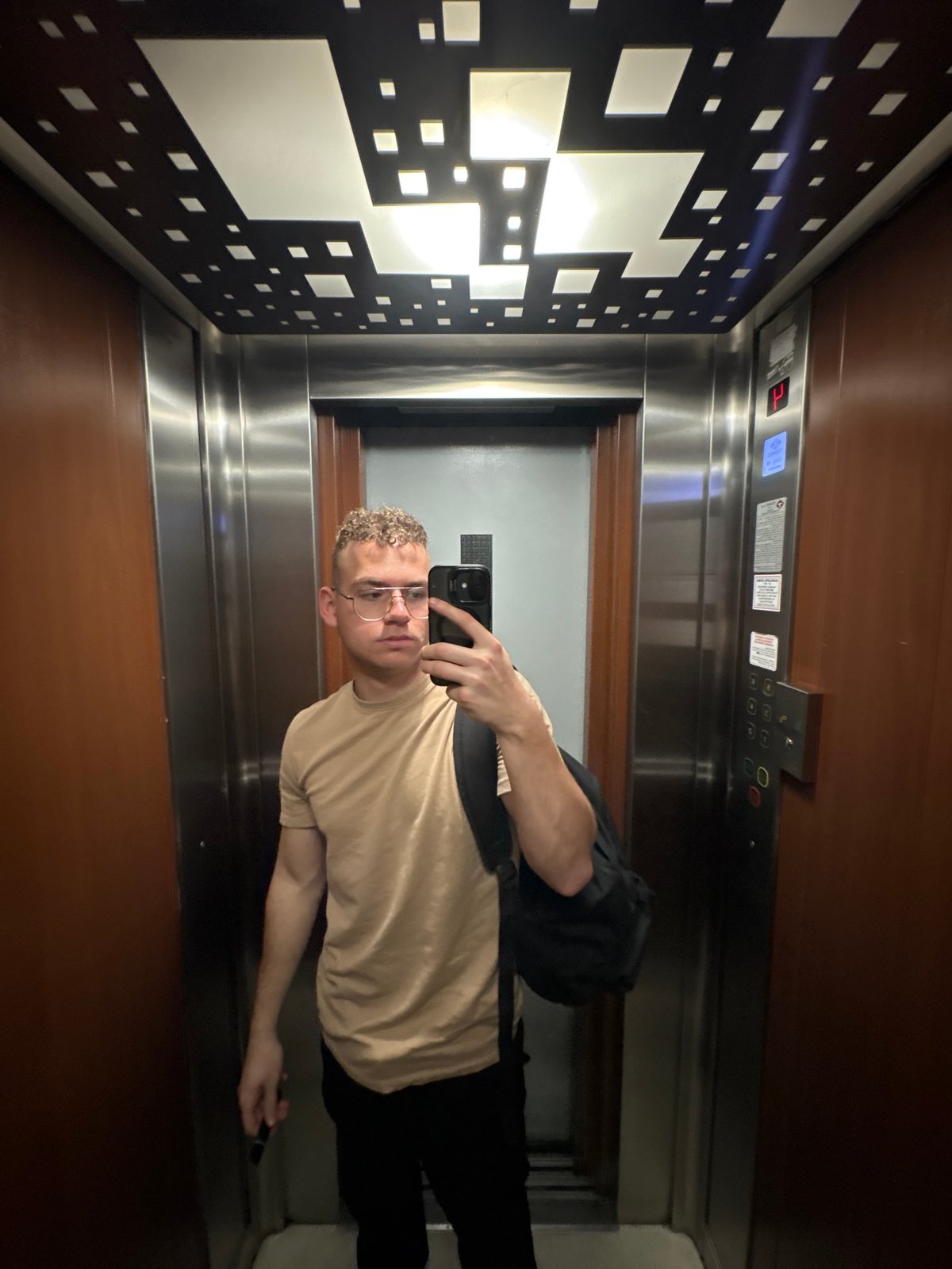 Person takes elevator selfie in Plovdiv, Bulgaria