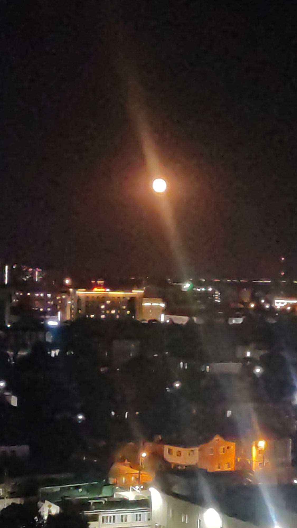 A Krasnodar summer evening, from sunset to moonrise