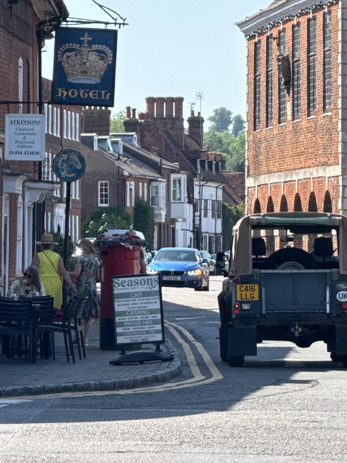Individual documents Amersham landmarks and streetscapes in photographic survey