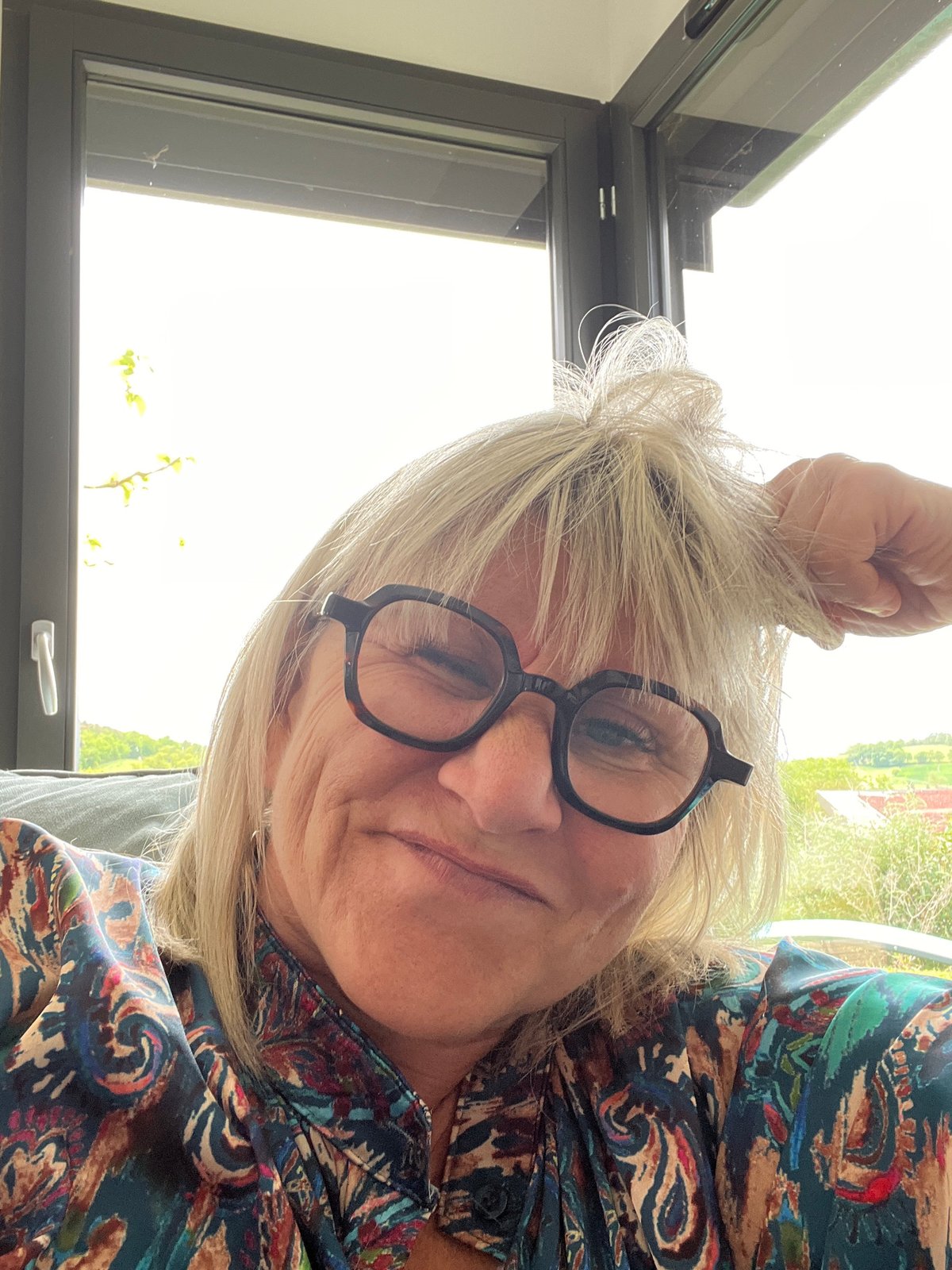 Woman photographed in close-up portraits in Chambœuf, France