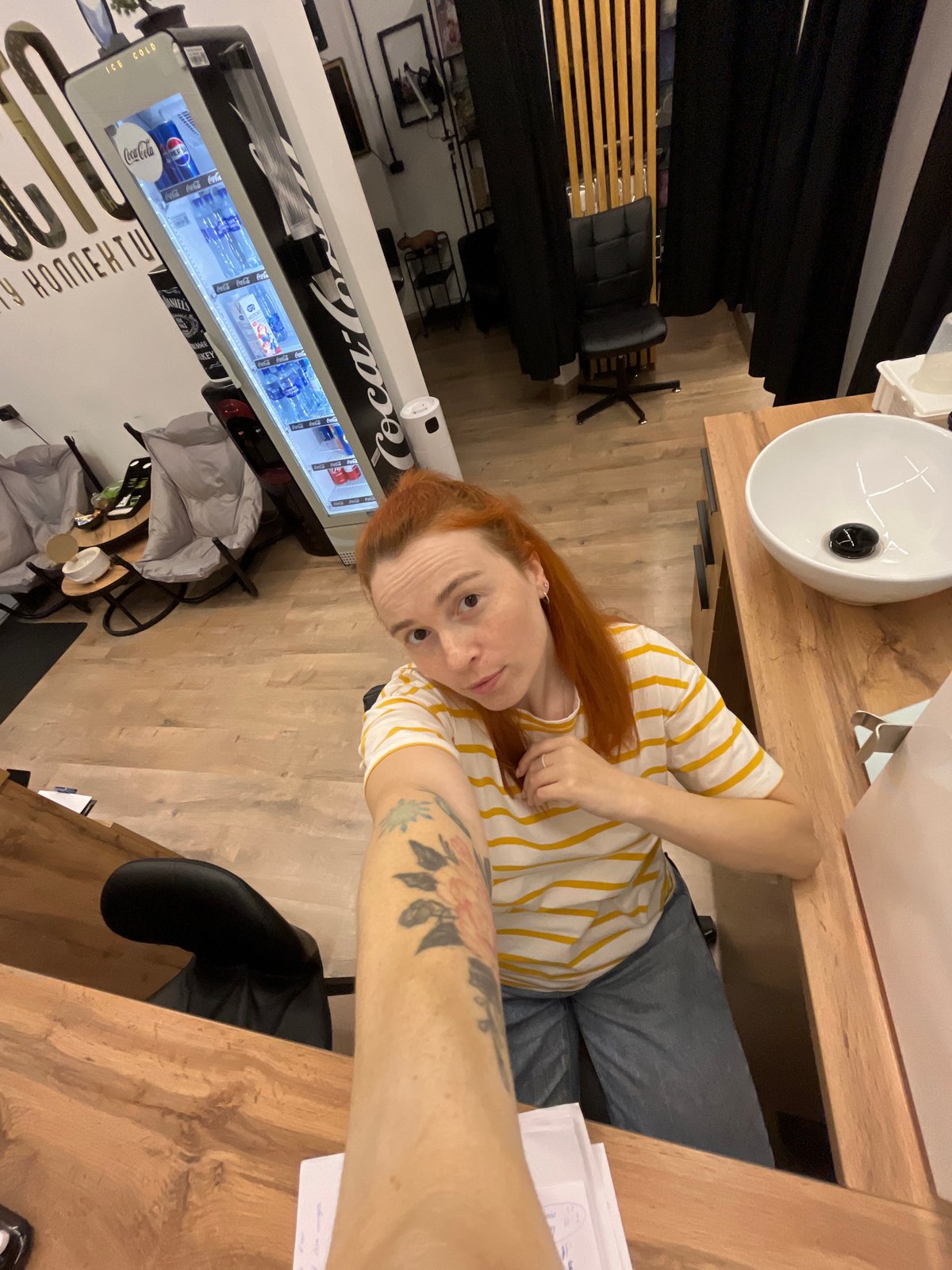 Casual day out in Chaikovsky: selfies, shopping, and a gym session