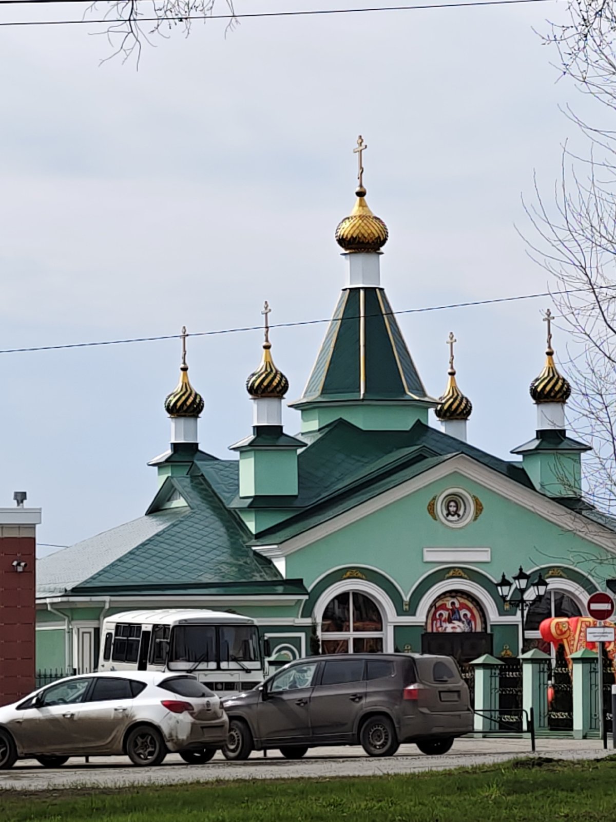Morning moments captured across Chaikovsky, Russia in 20-minute span