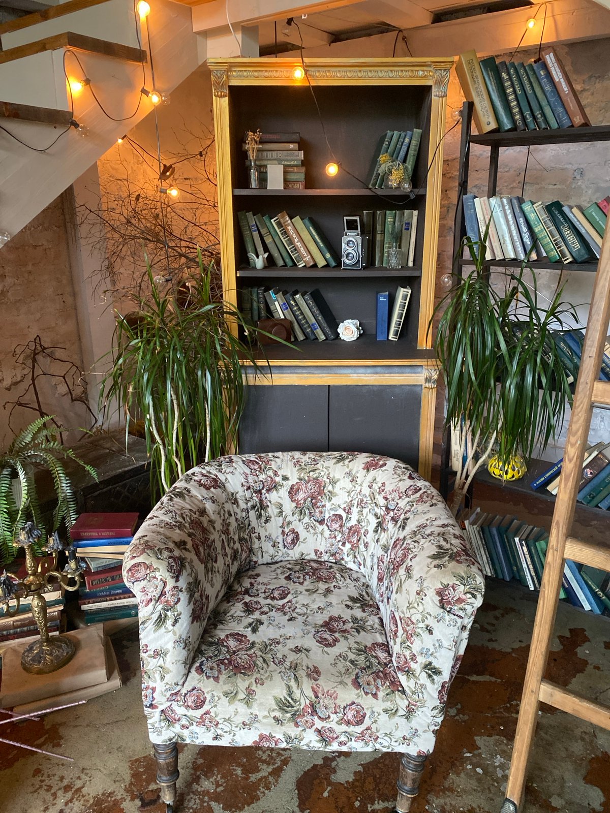 Vintage home interior documented in Yekaterinburg, Russia