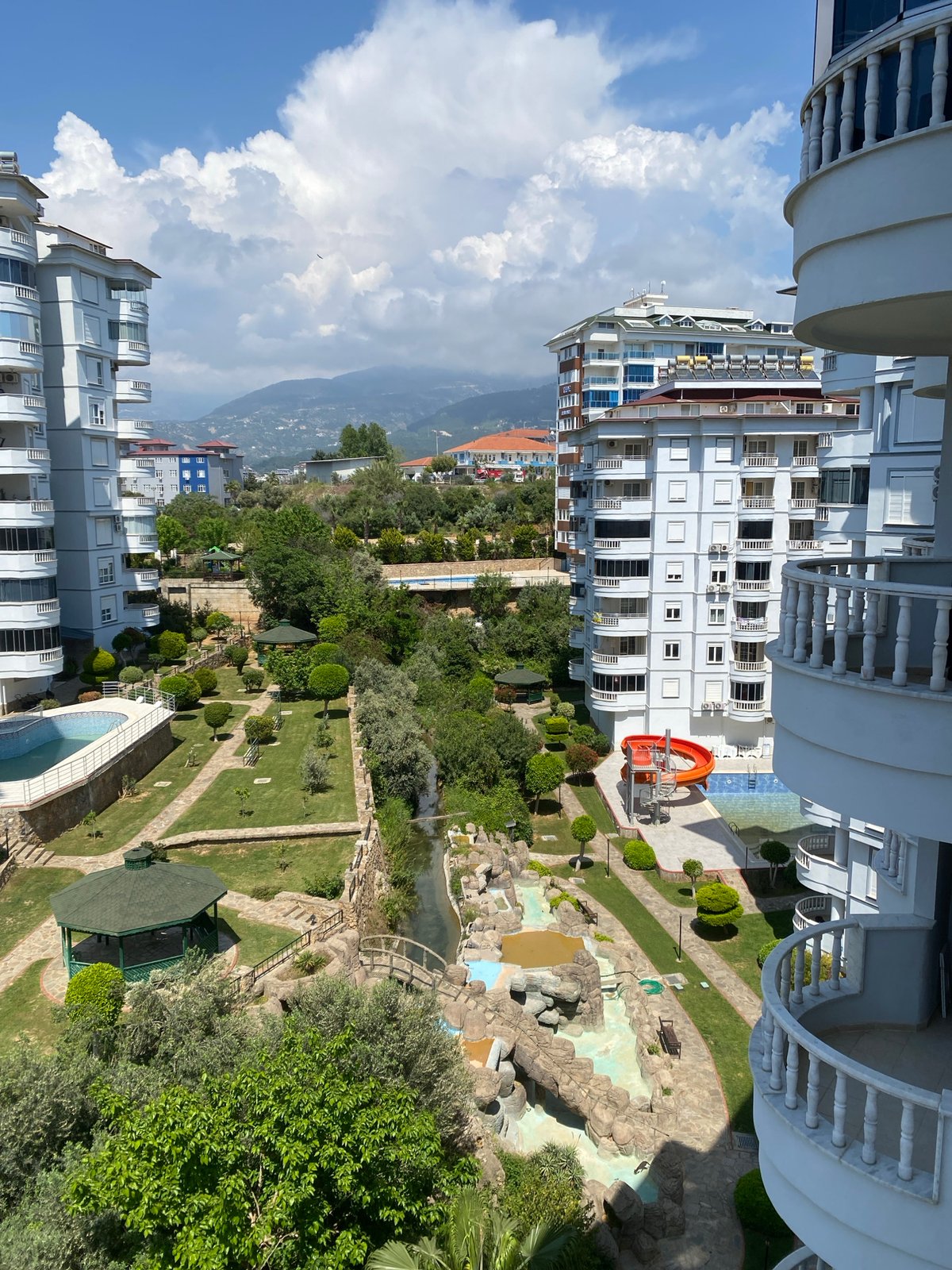 Sunny spring morning documented across Alanya, Turkey neighborhoods