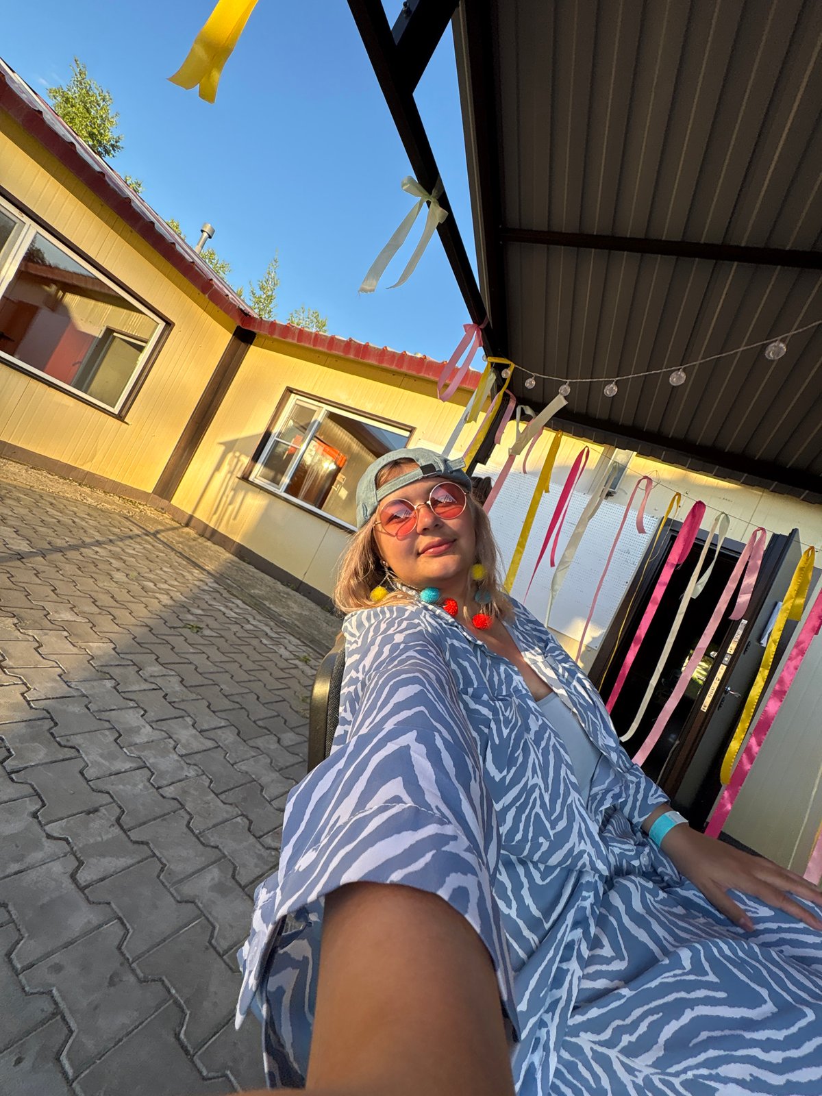 Women enjoy paddleboard photo session in Birobidzhan, Russia
