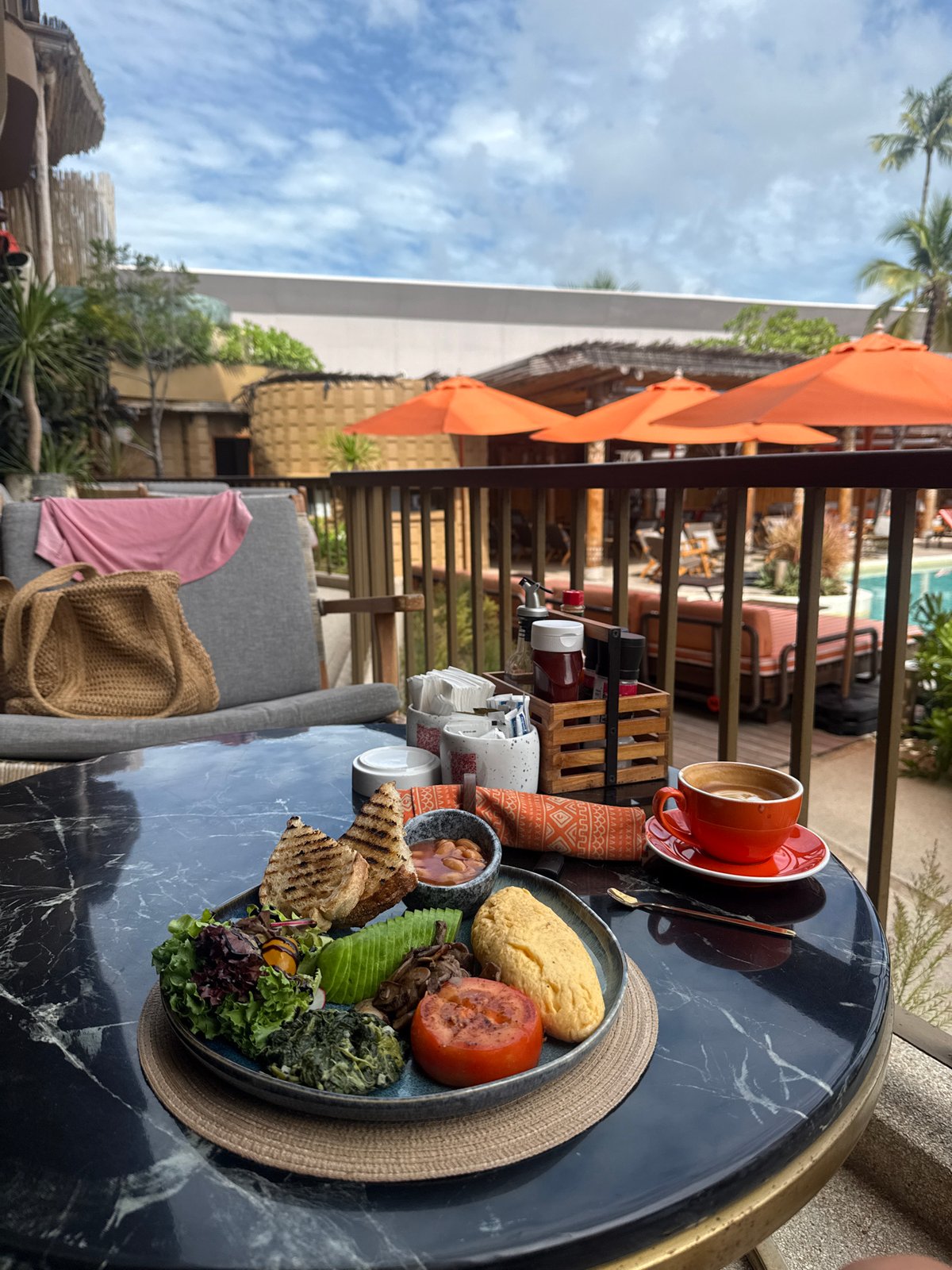 Lazy resort morning in Ko Samui — breakfast, coffee, beach