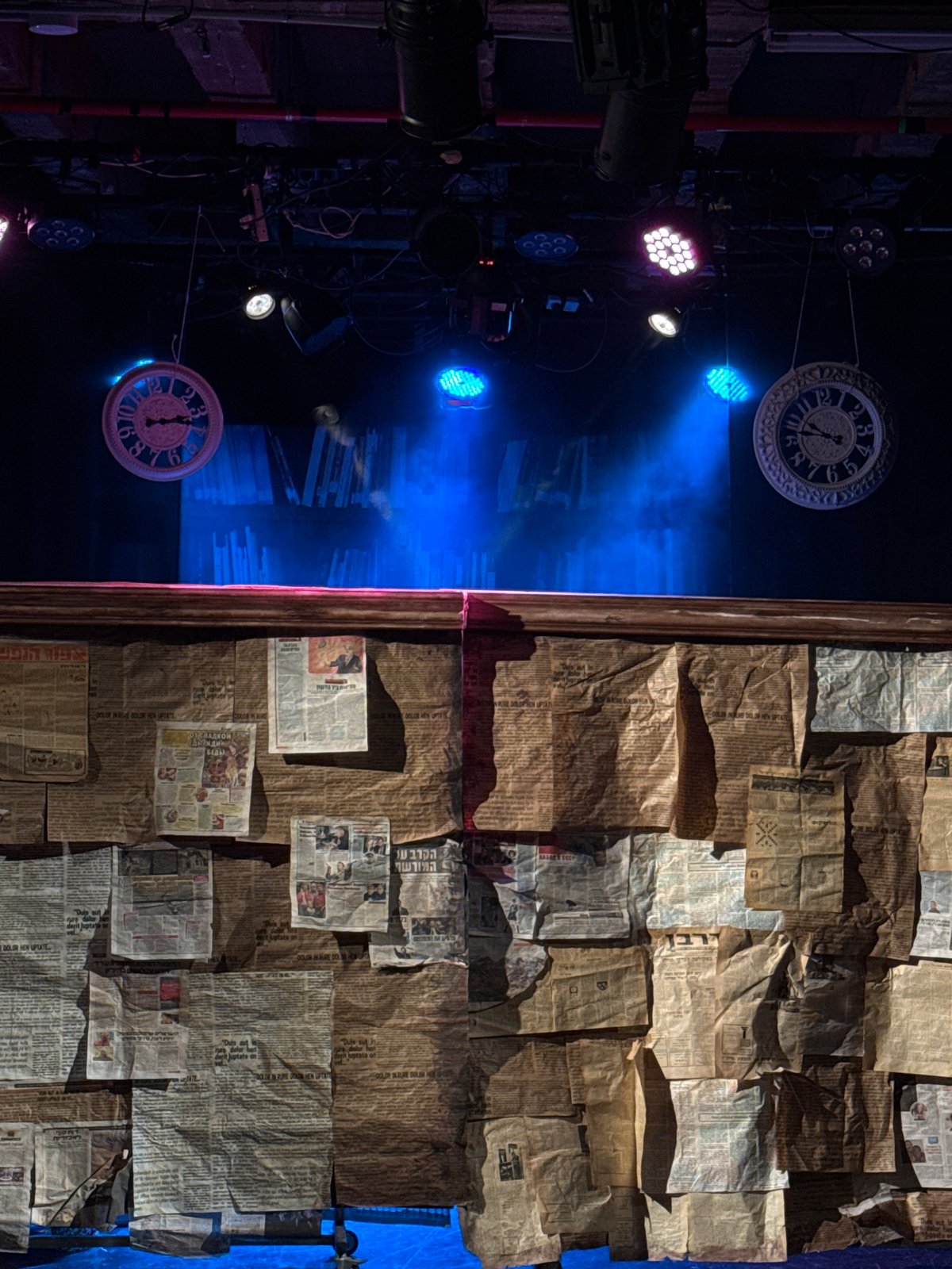 Stage set with industrial design observed in Tel Aviv