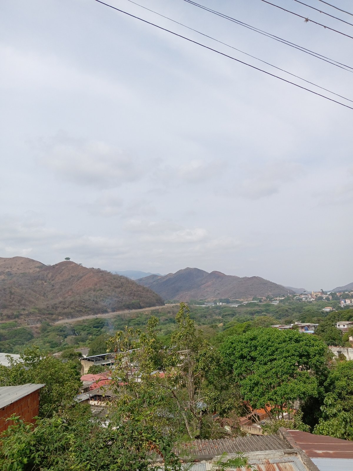 Overcast day viewed from elevated position in Las Tejerías