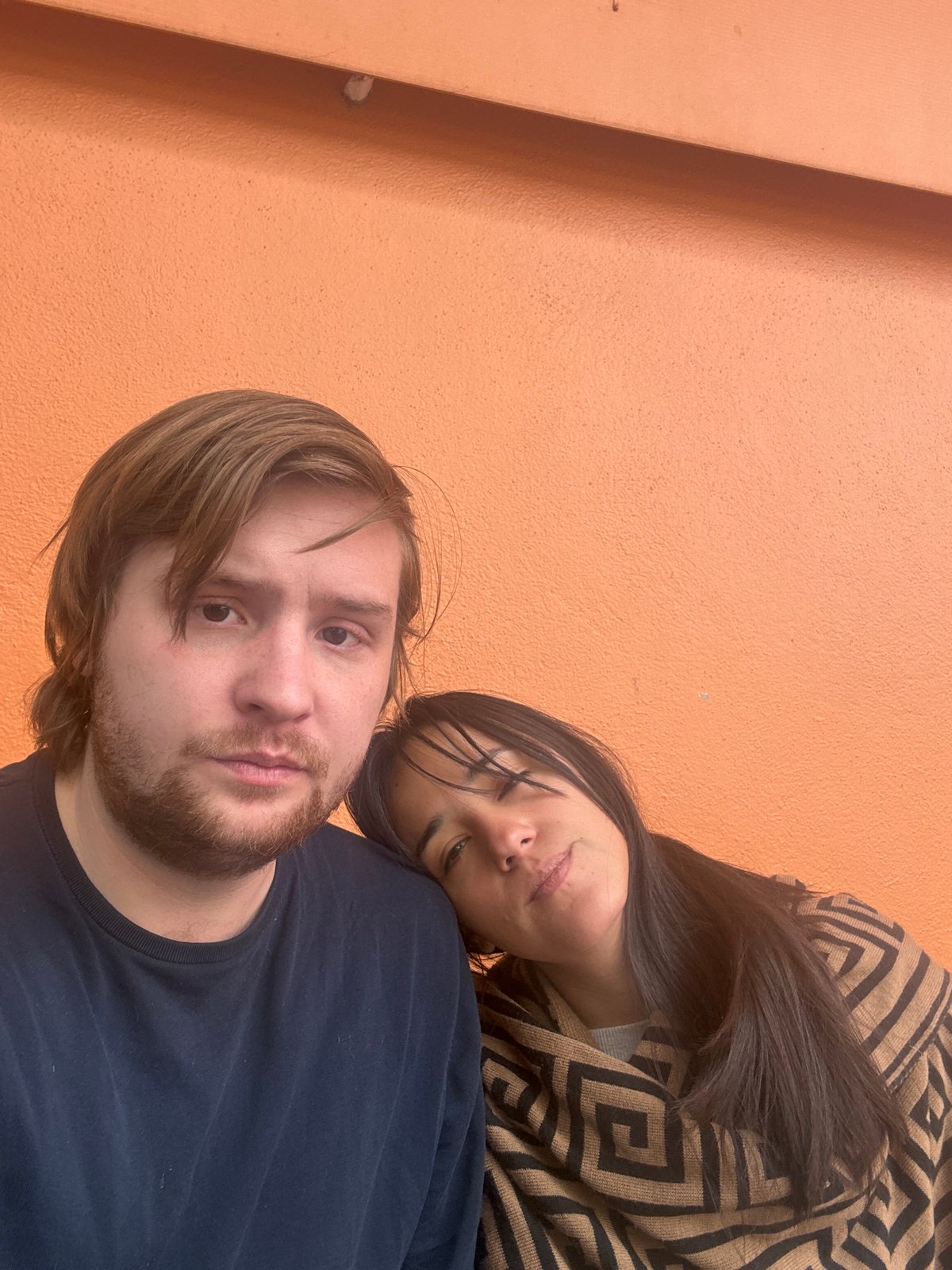 Casual moments captured at Huixquilucan car wash facility