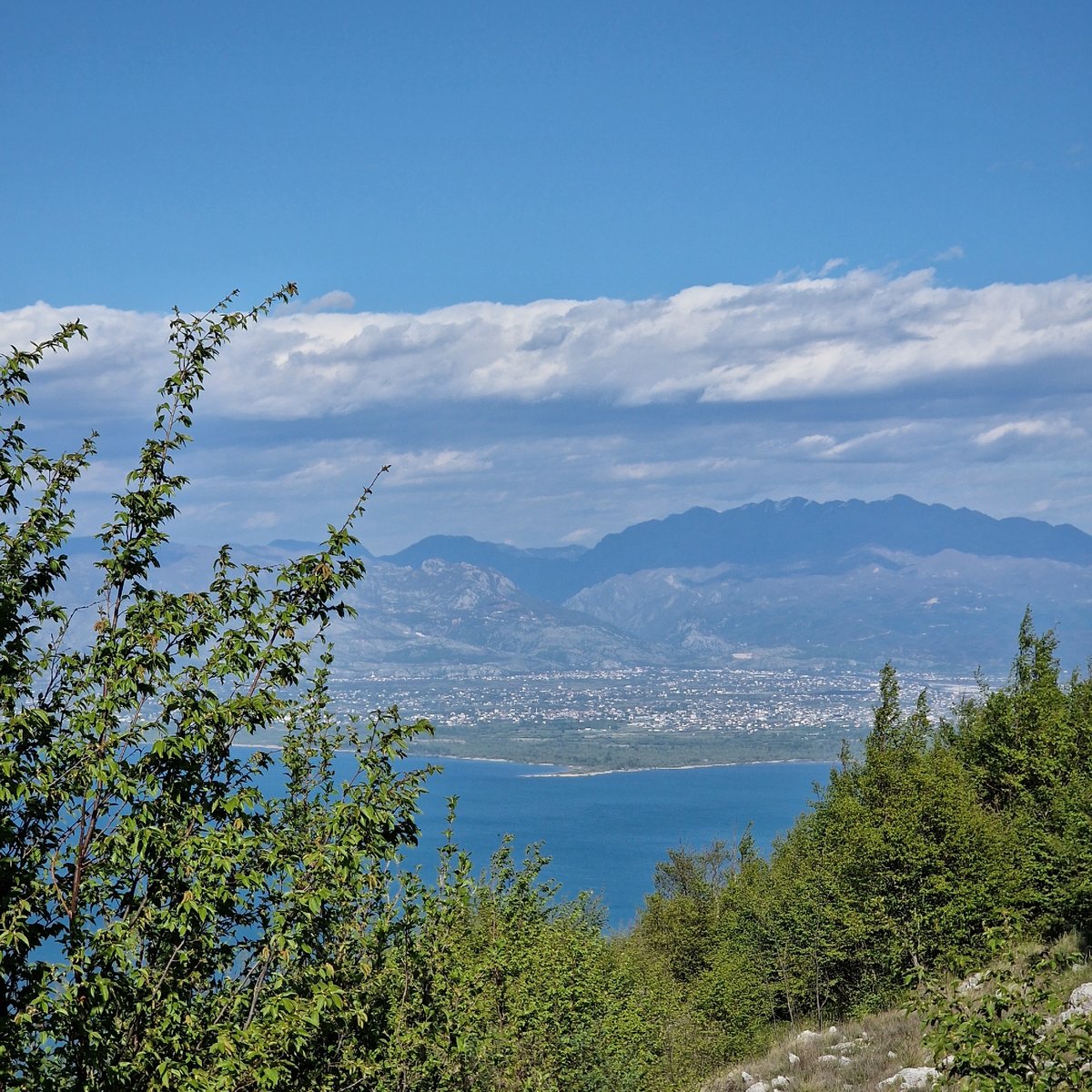 Scenic mountain lake views documented near Arbnež, Montenegro