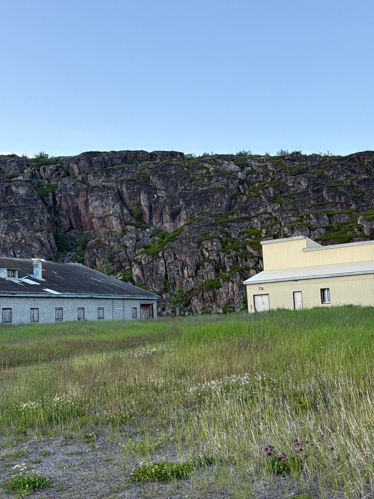Casual afternoon exploring Teriberka's rugged Arctic landscape