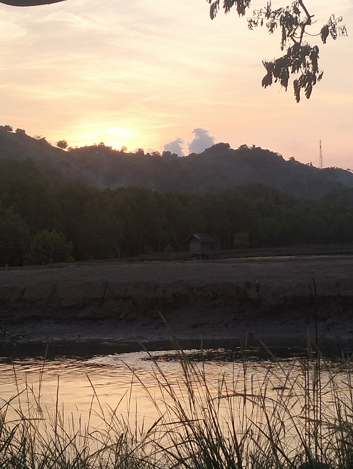 Day and sunset scenes documented in Lhokseumawe, Indonesia