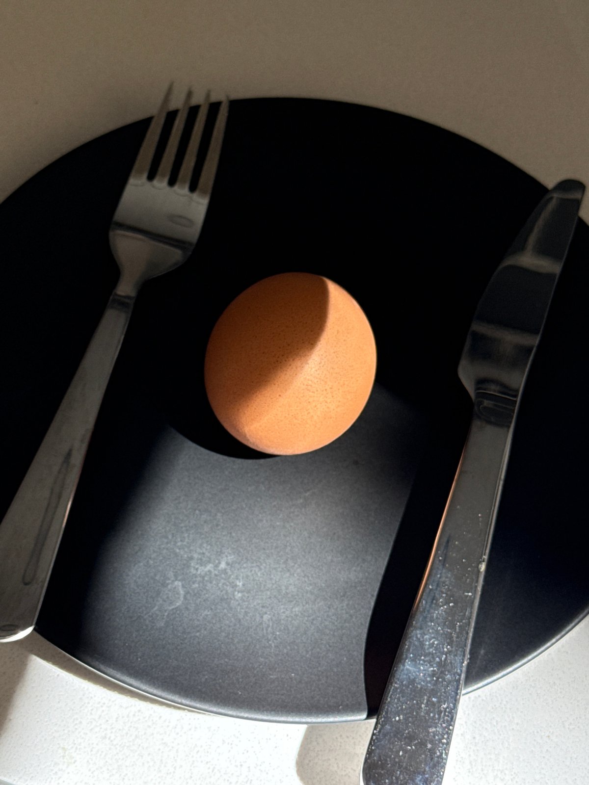 Barcelona resident documents breakfast plating with #ChefsTable social posts