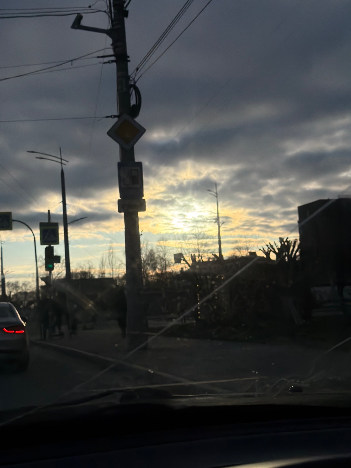 Driver captures dramatic sky through windshield in Izhevsk