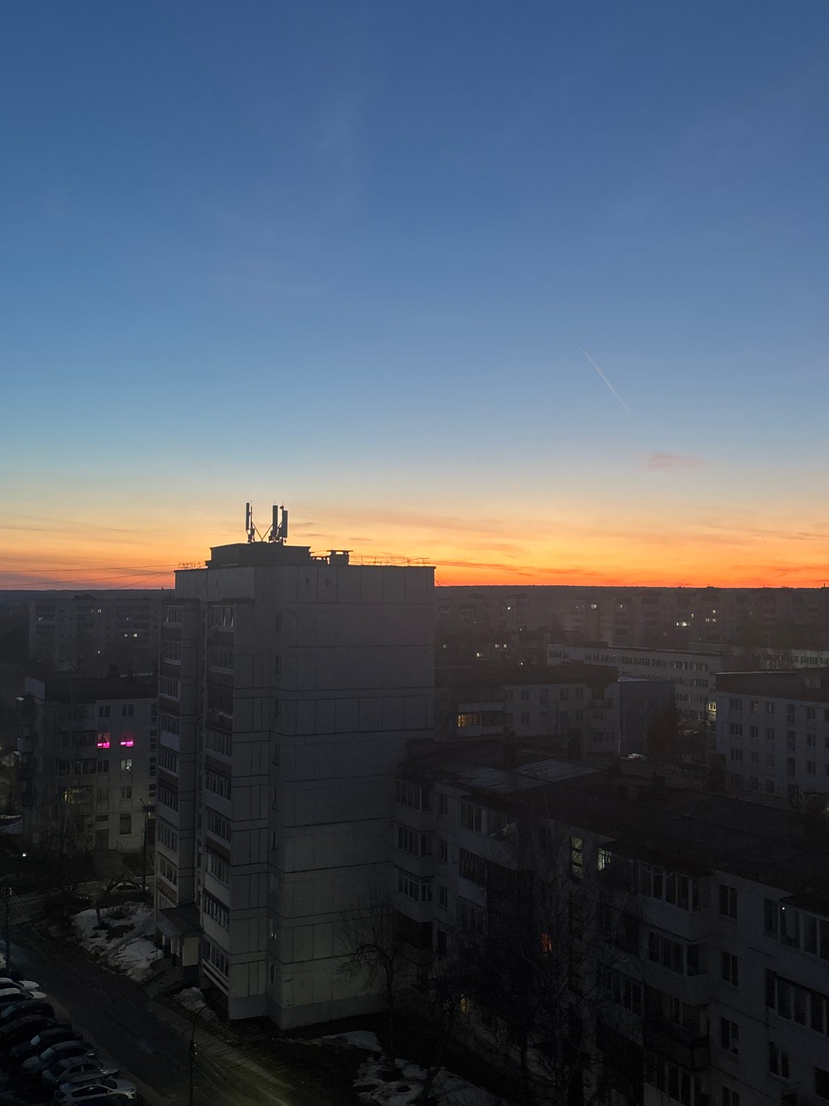 Evening documentation captures daily life moments in Chaikovsky, Russia
