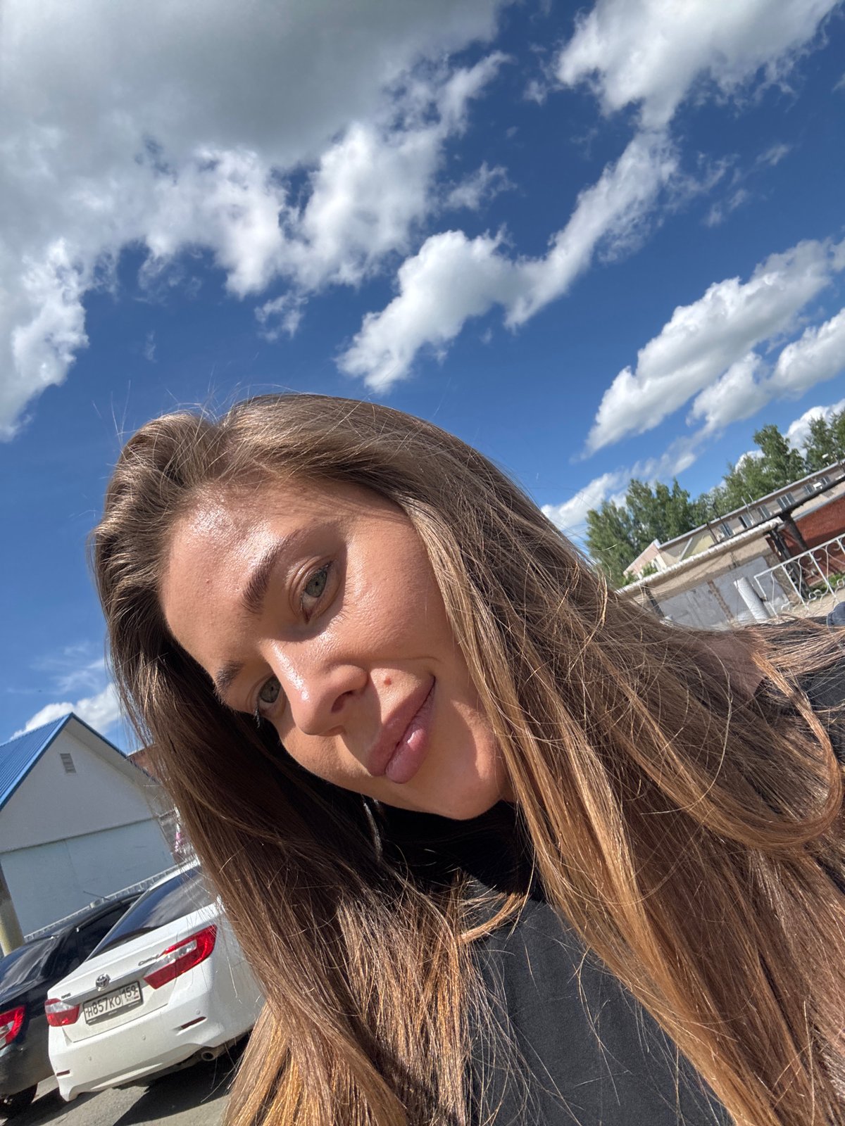 Selfie session in Chernushka under a clear summer sky