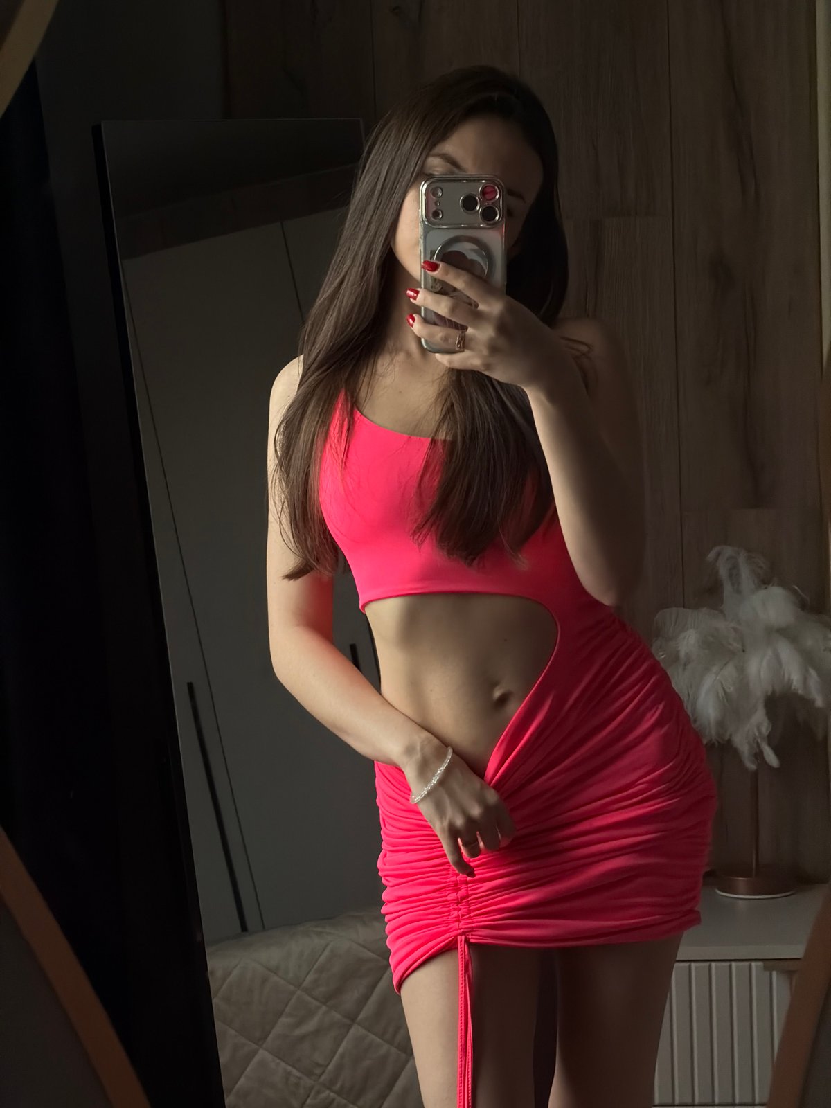 Woman takes mirror selfies in Chaikovsky, Russia