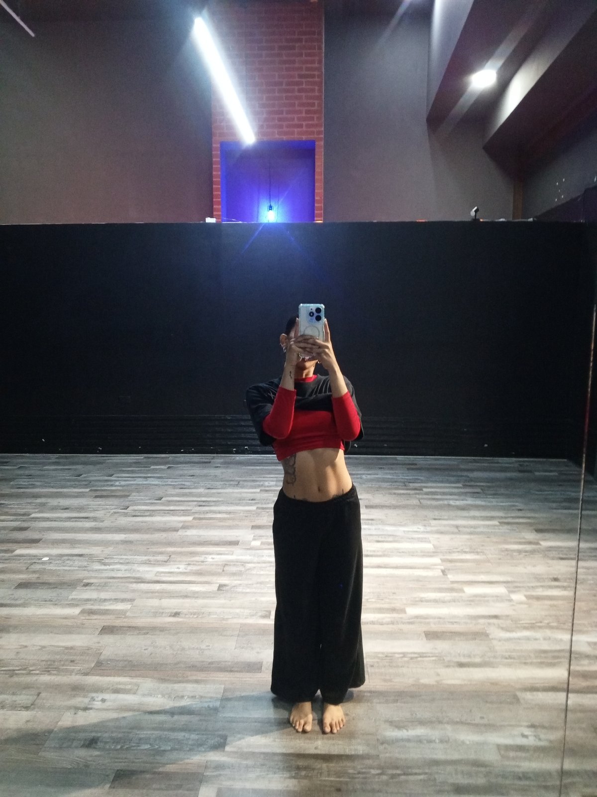 Mirror selfies taken at Pampatar dance studio