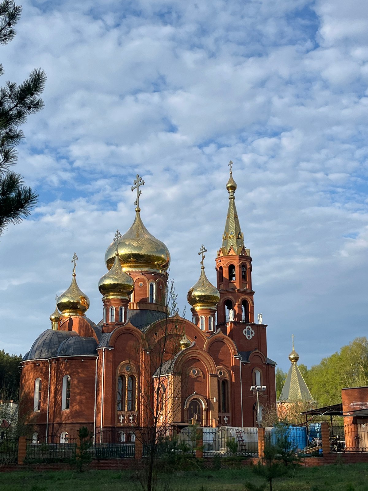 Early morning cycling tour documented in Chaikovsky, Russia