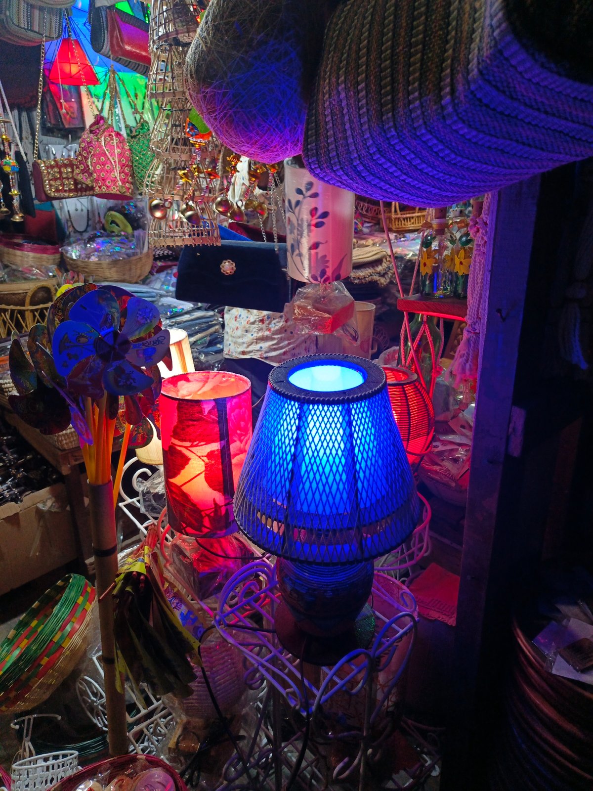 Artisans craft pottery, lamps at busy Dhaka marketplace