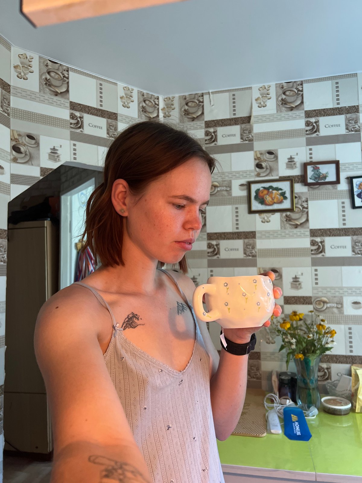Morning routine selfies and skincare in a Chaikovsky apartment