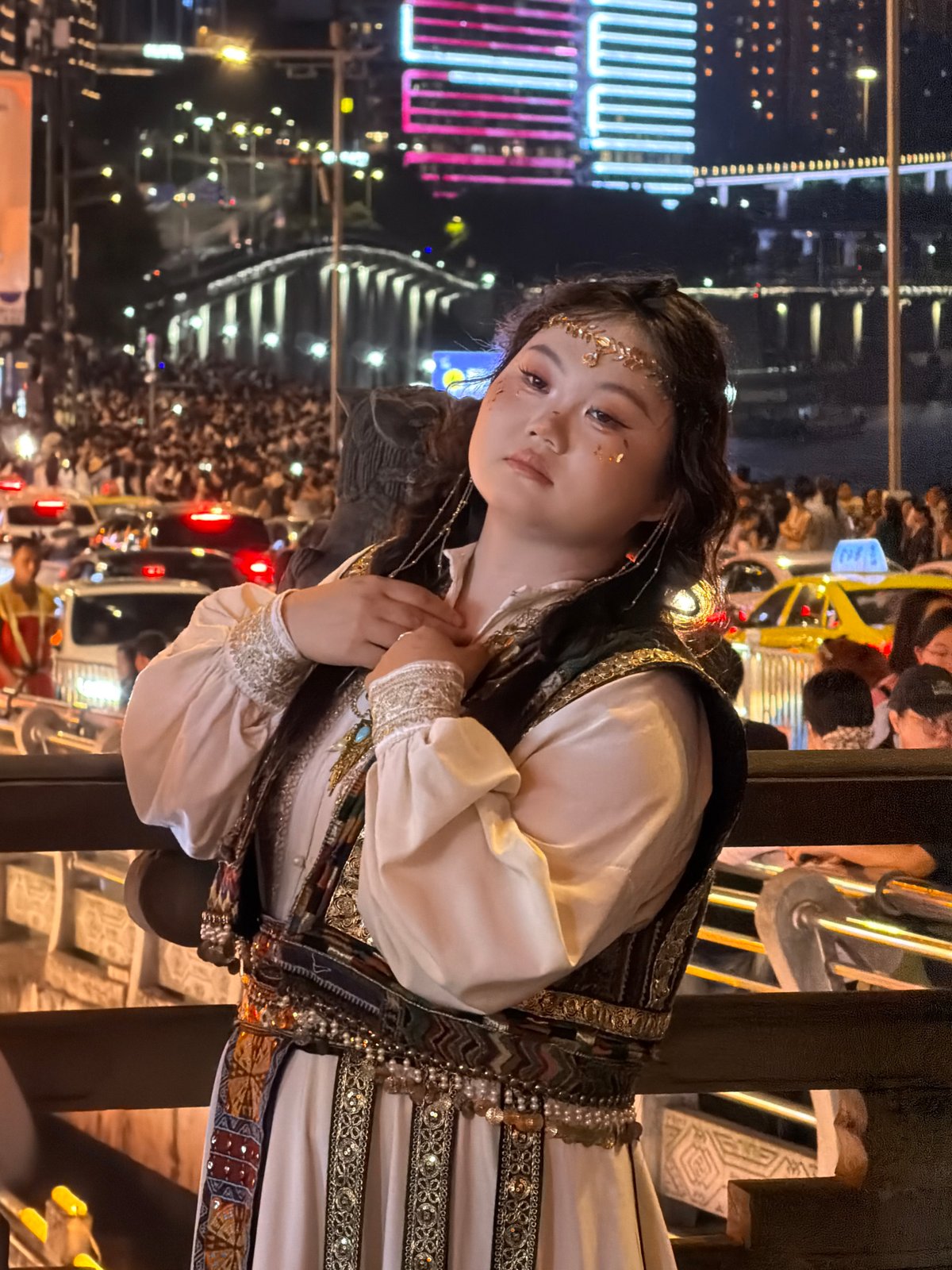 Hongyadong at night: traditional costumes, street food, and city lights