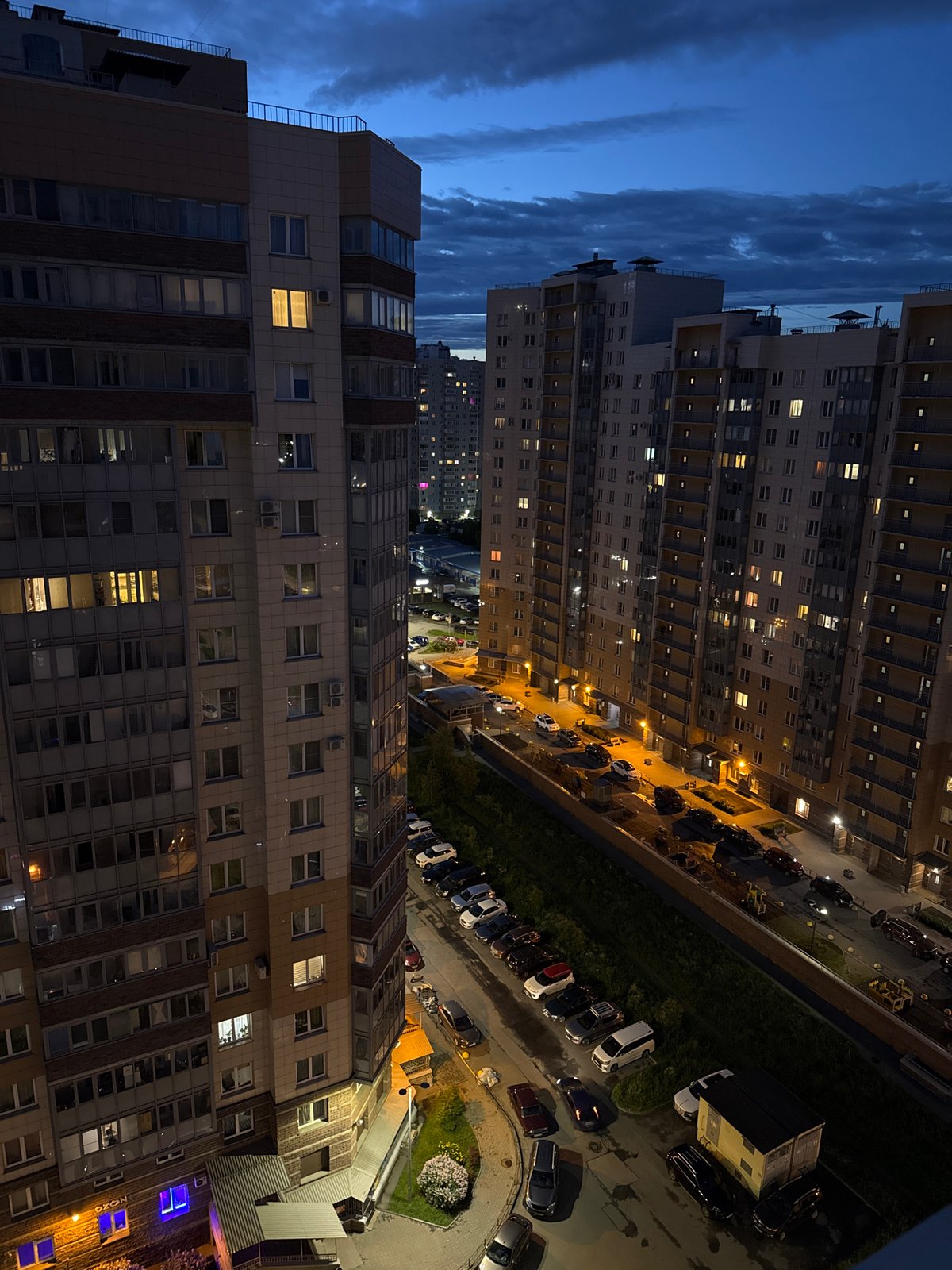 Evening snapshots document Russian city life during twilight hour