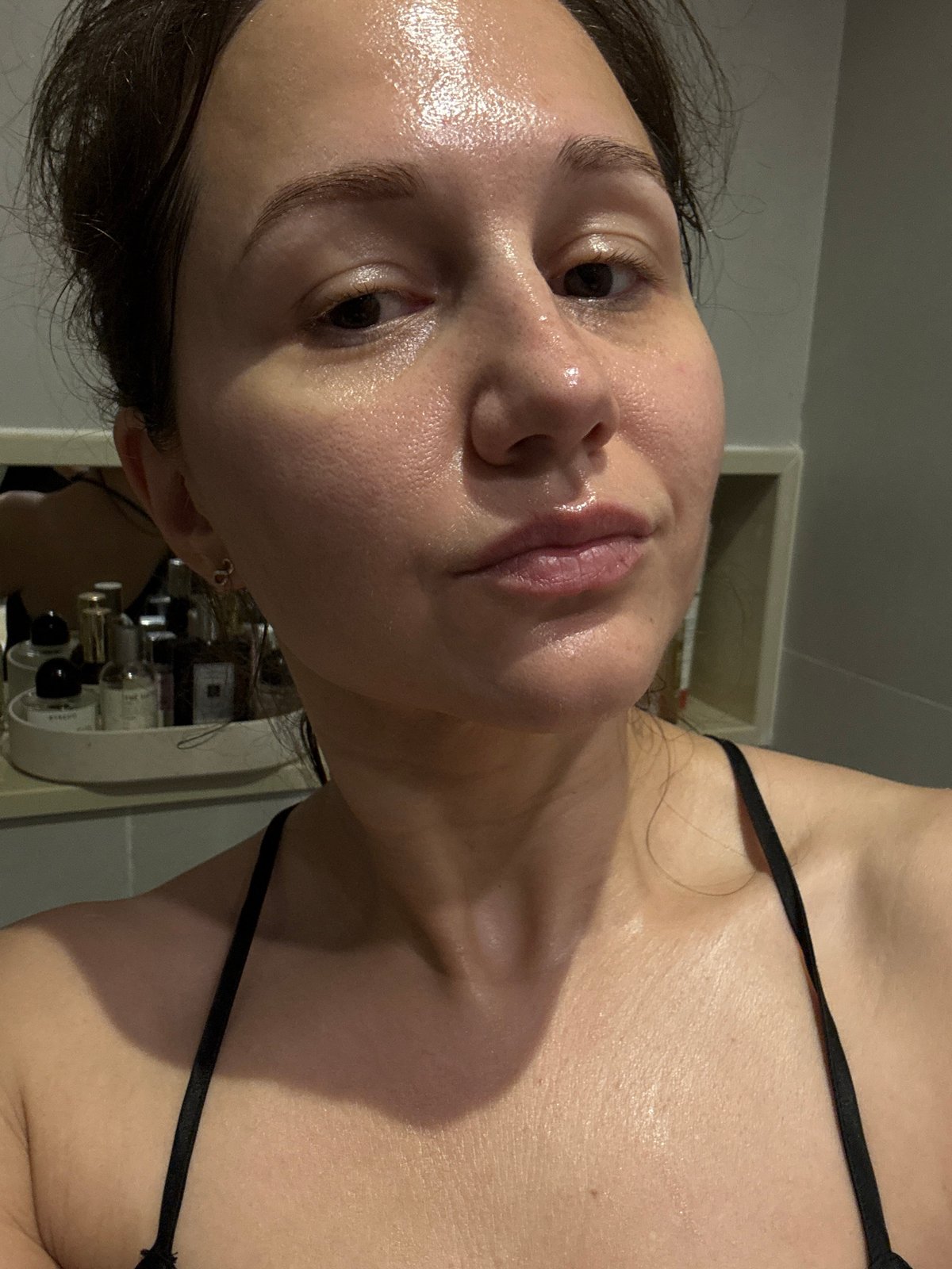Portrait captured of unidentified woman in Dubai