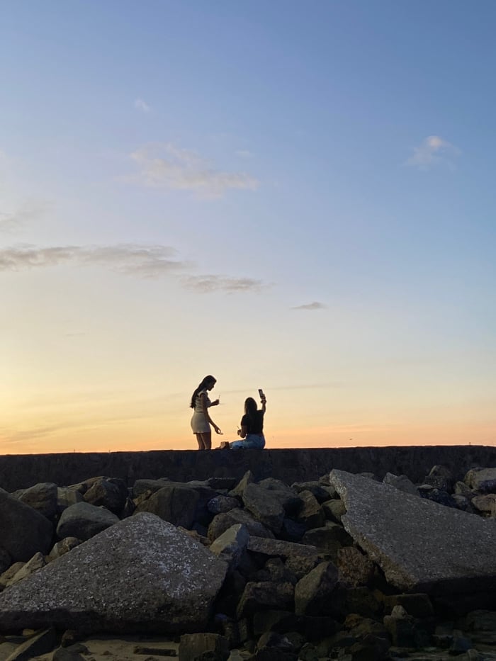 Evening sunset gathering draws crowds to Juan Griego waterfront