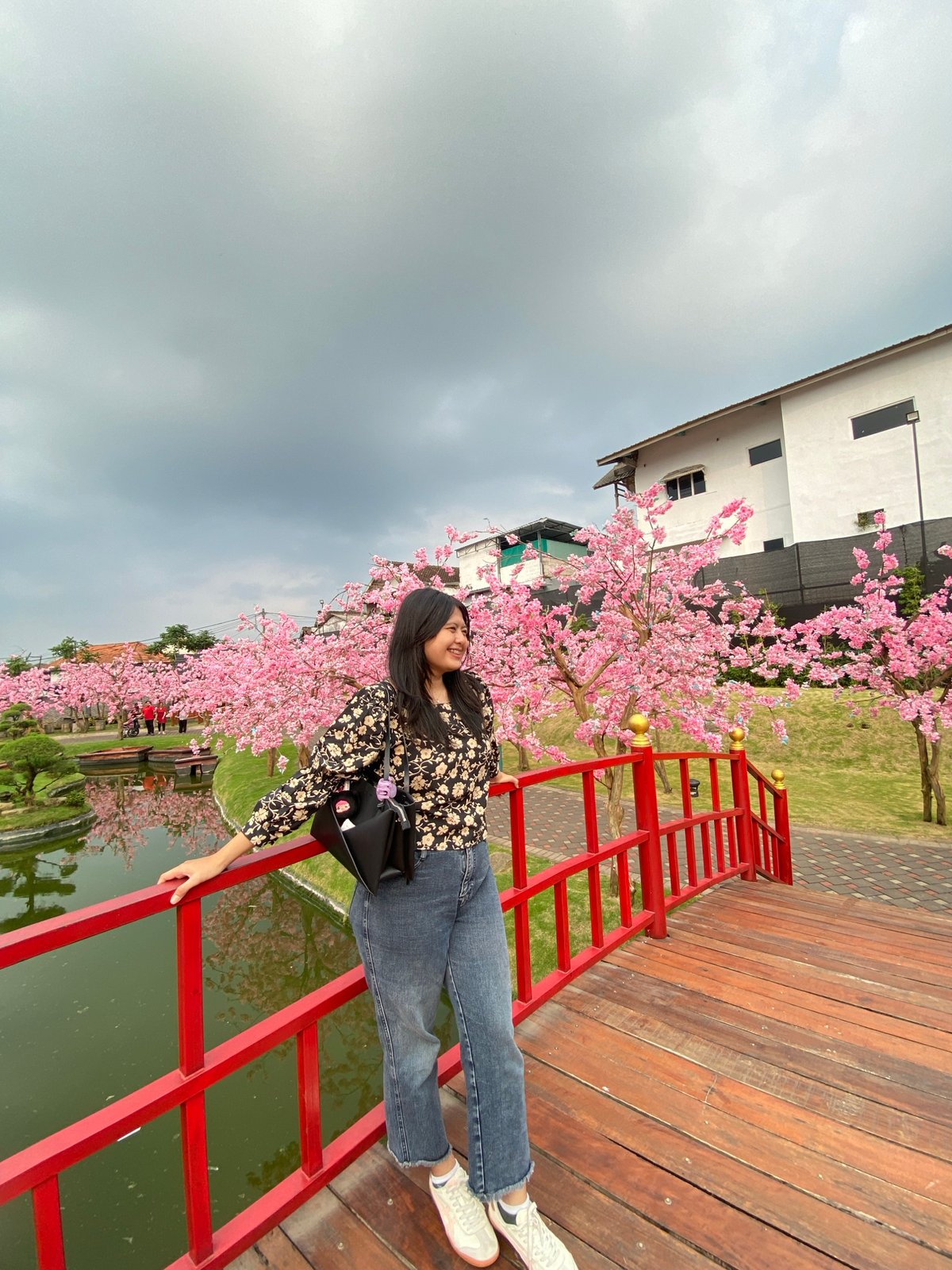 Families visit Japanese-themed park and petting zoo in Prigen